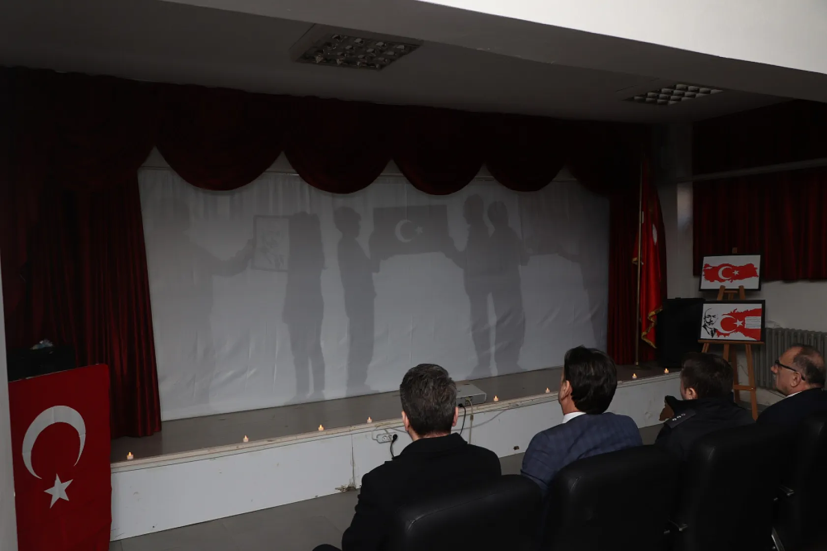 Ayvacık'ta İstiklal Marşı'nın kabulü kutlandı