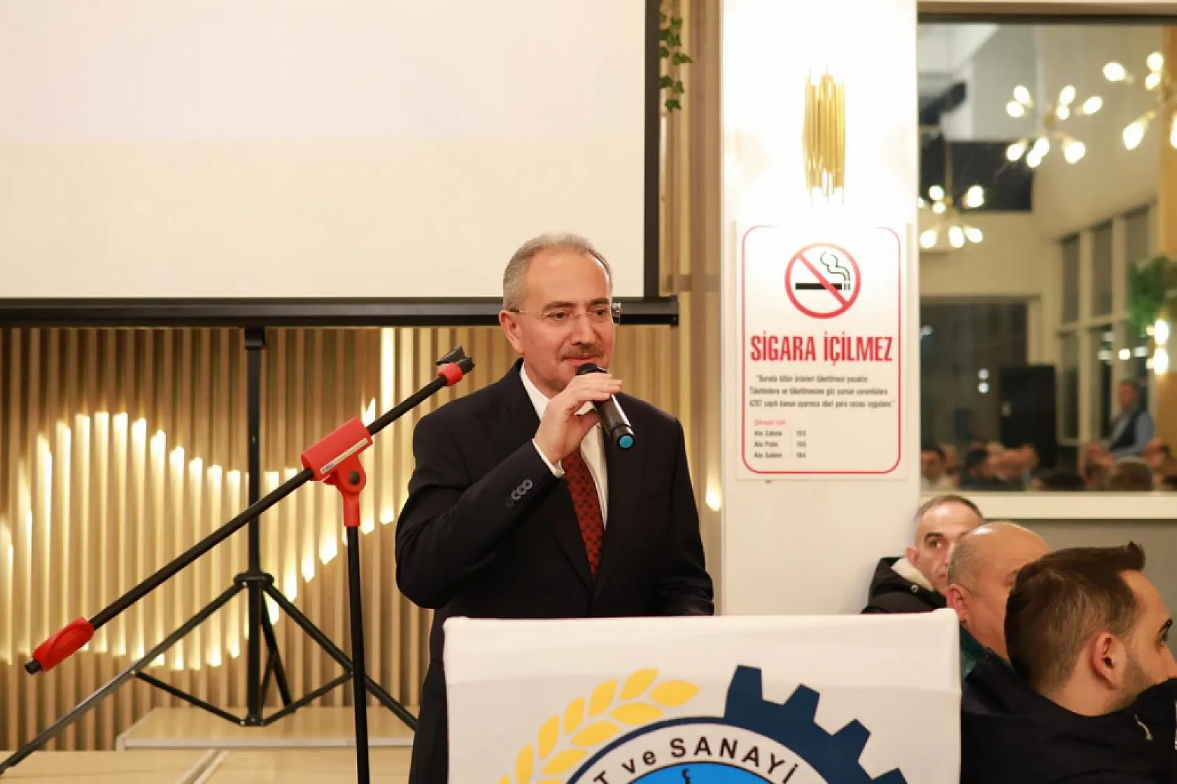 Çarşamba'da iş dünyası iftar programında bir araya geldi