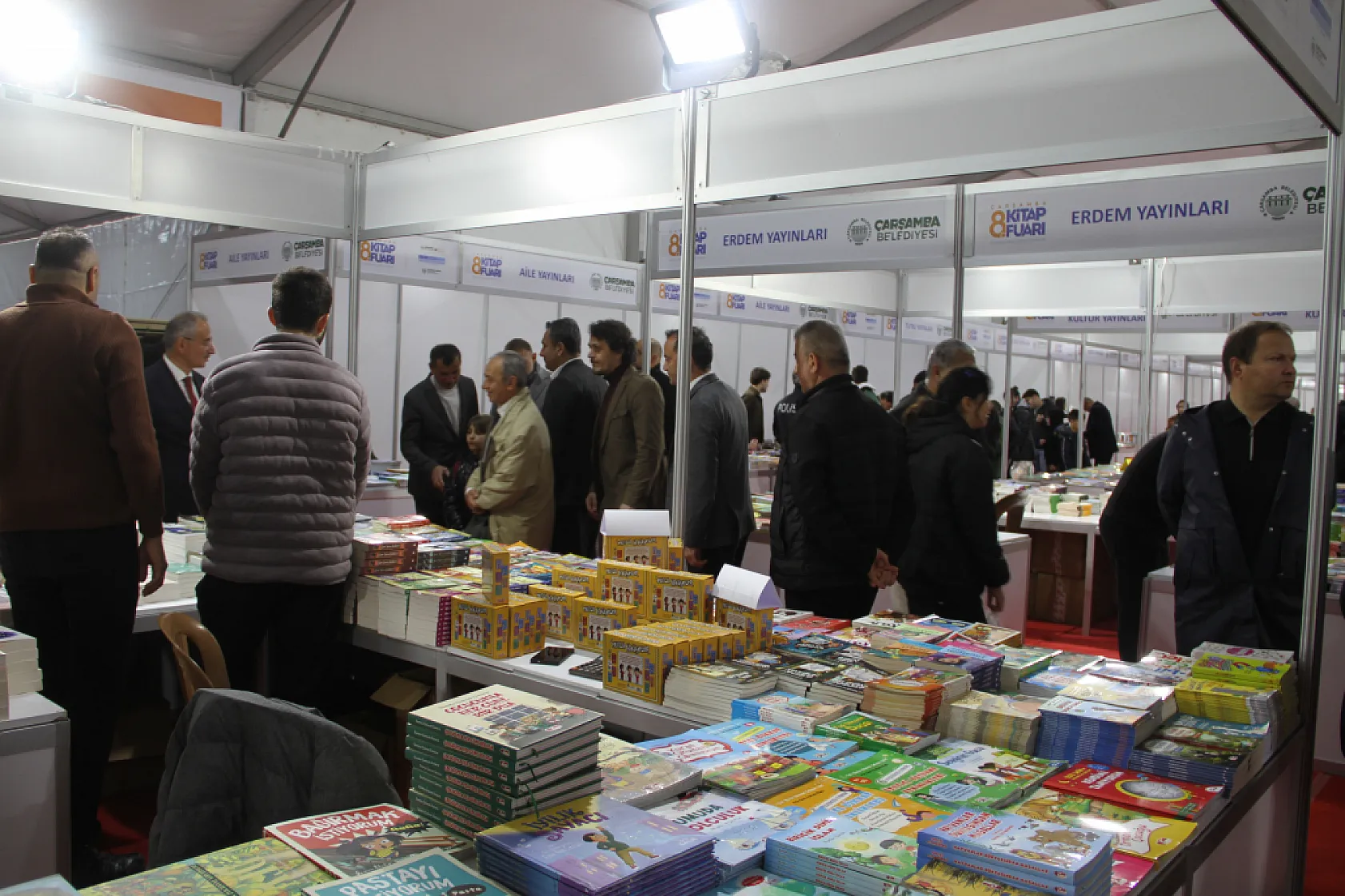 Samsun'un Çarşamba İlçesinde 8. Kitap Fuarı Kapılarını açtı