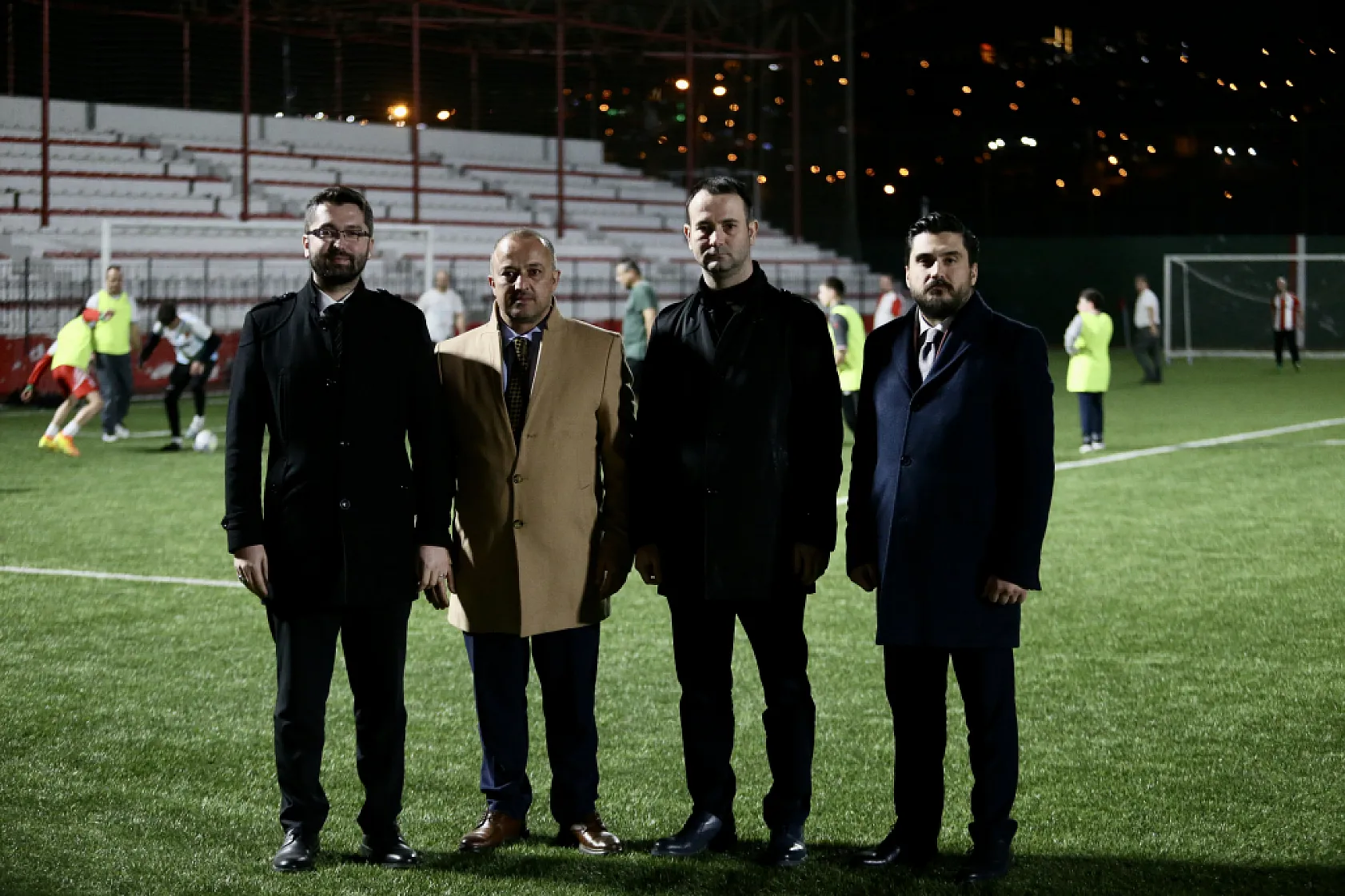 Denetimli serbestlik personeli çocuklarla halı sahada buluştu