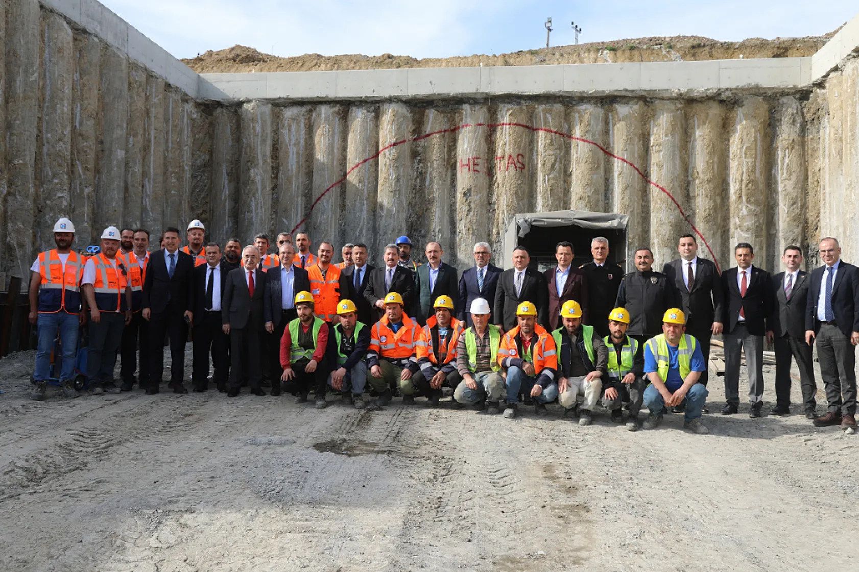 Mehmet Muş'tan Samsun'a 'Batı Çevre Yolu' müjdesi: İlk etap 2027 sonunda açılıyor!