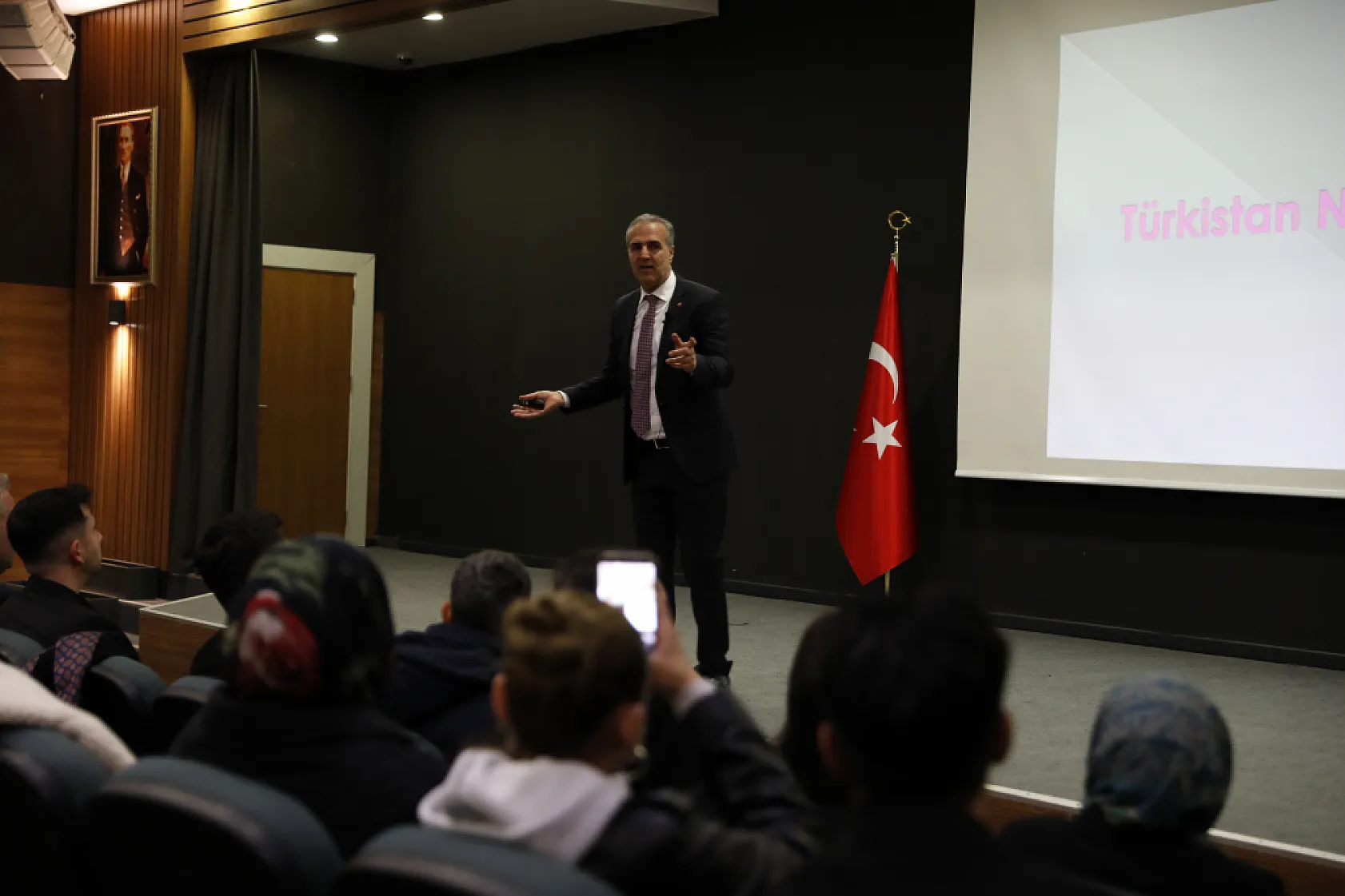 Samsun'da Doğu Türkistan konferansı: Unutulan acı, dinmeyen umut