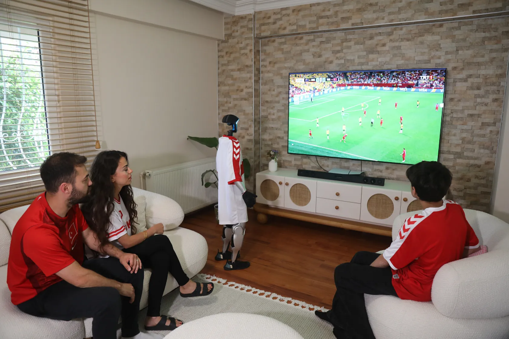 CANİKMAN gurbetteki maçı Samsun'dan takip etti