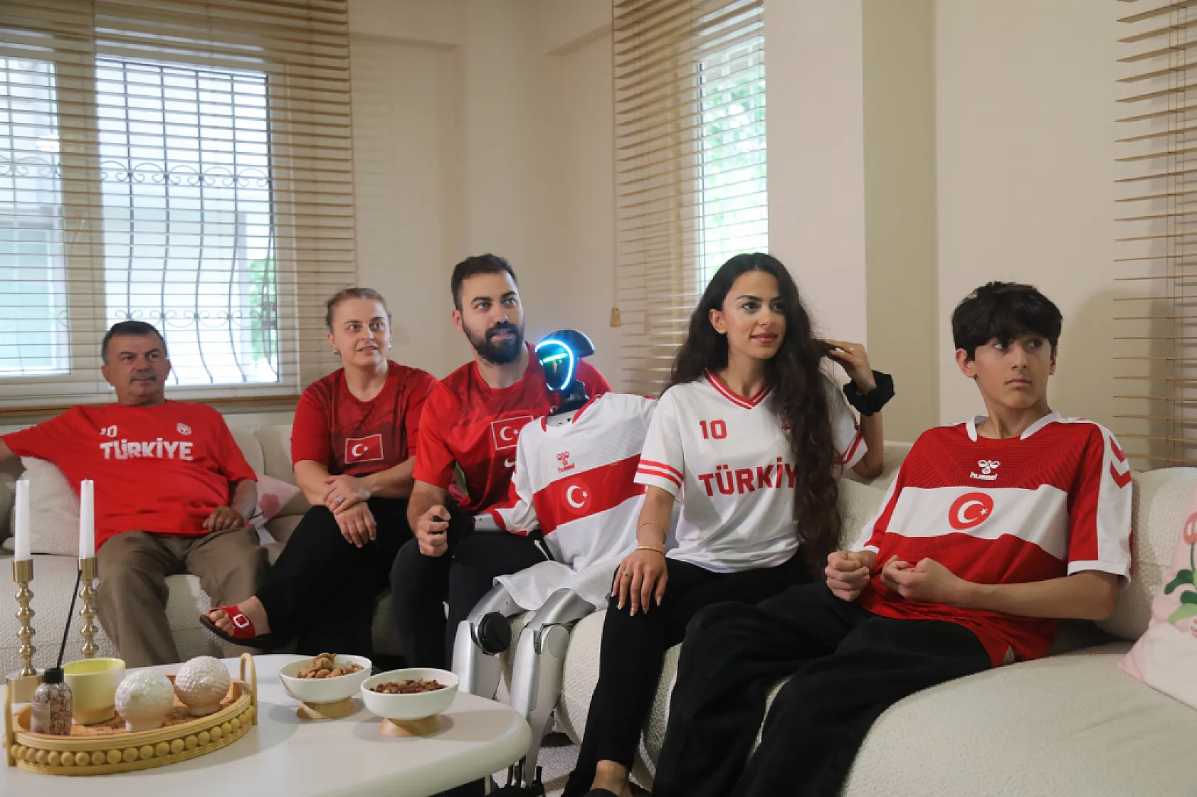 CANİKMAN gurbetteki maçı Samsun'dan takip etti