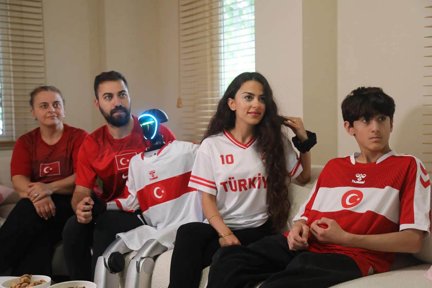 CANİKMAN gurbetteki maçı Samsun'dan takip etti