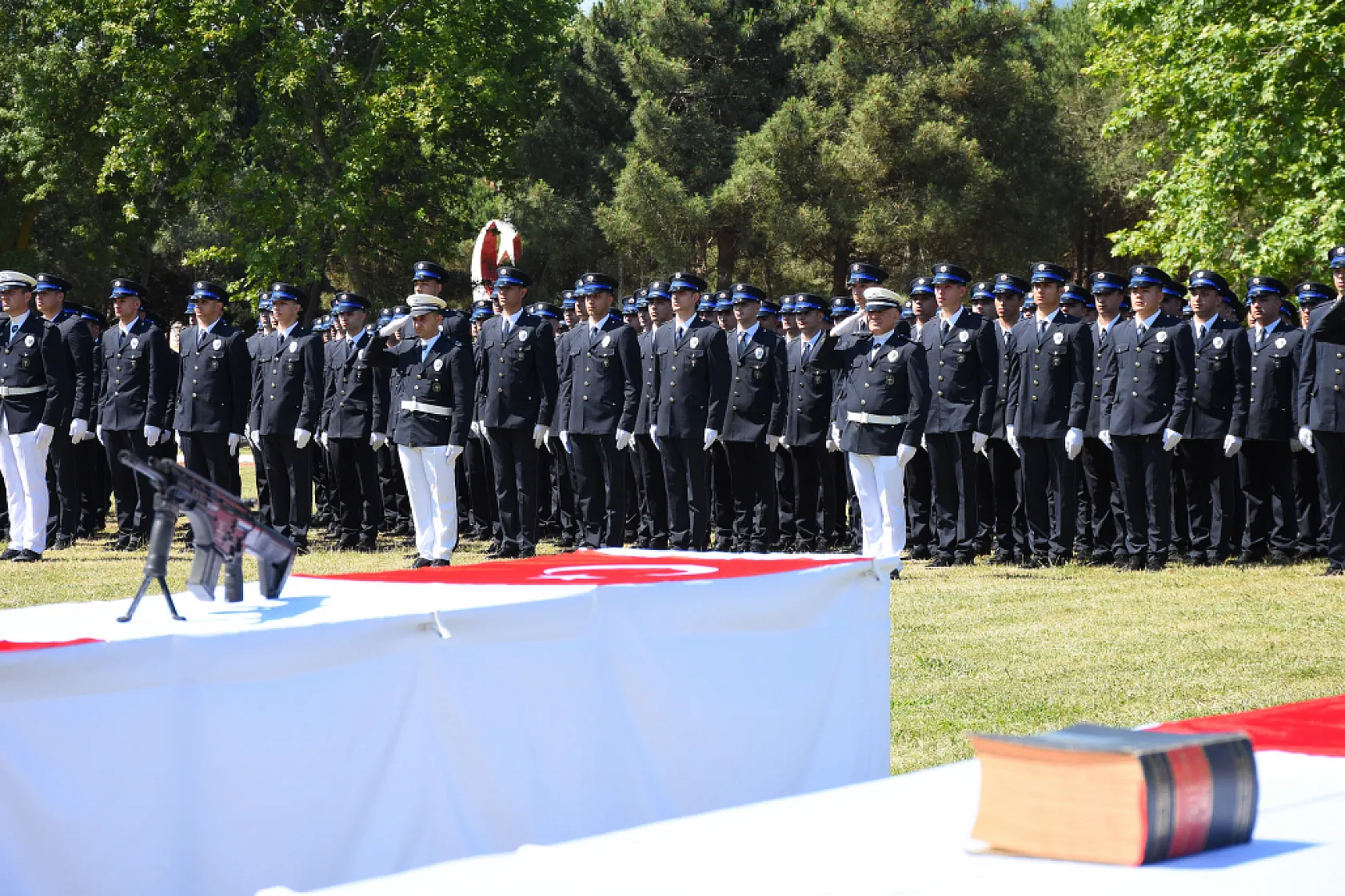 Samsun'da eğitimini tamamlayan 380 polis adayı mezun oldu