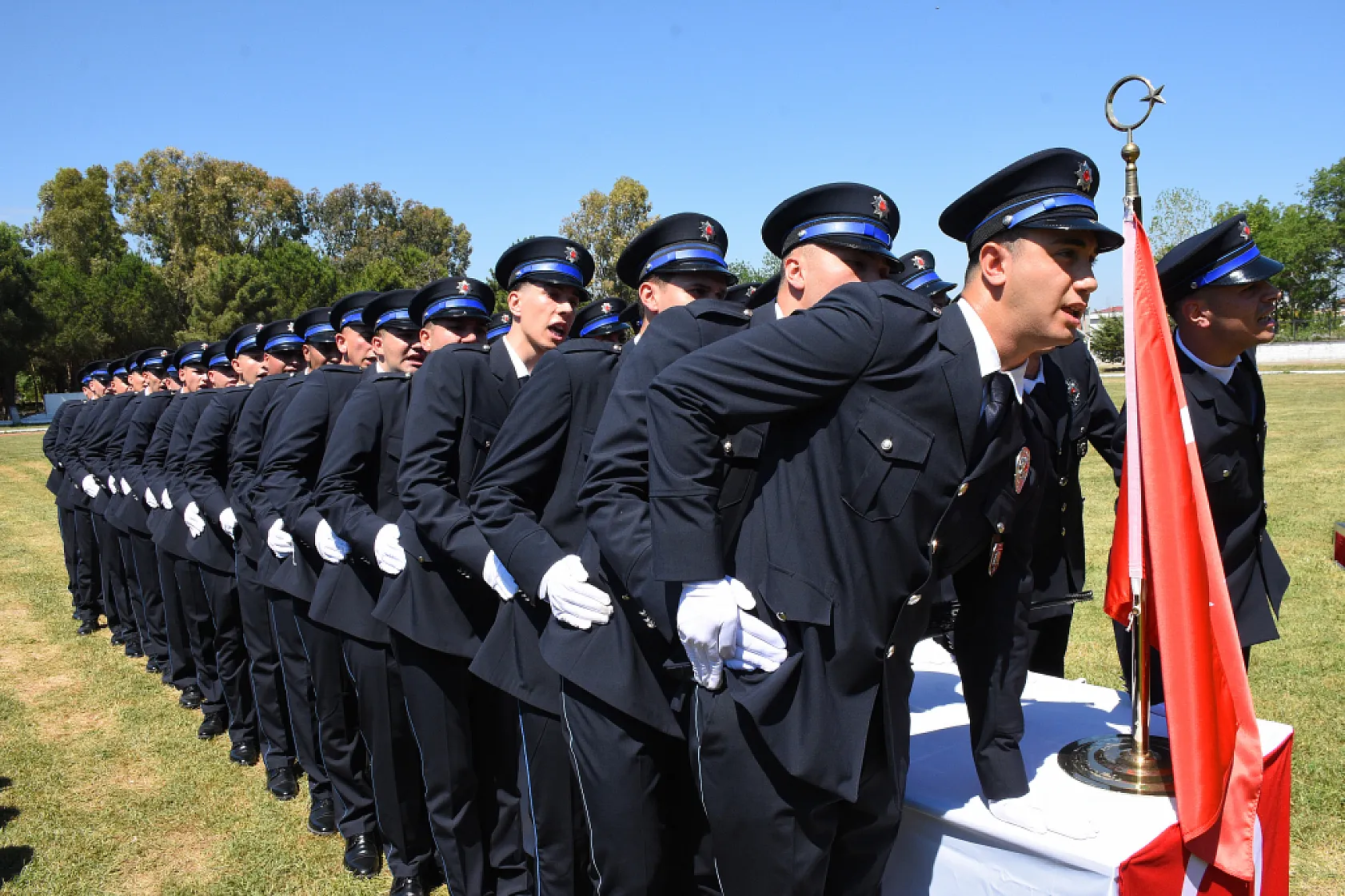 Samsun'da eğitimini tamamlayan 380 polis adayı mezun oldu