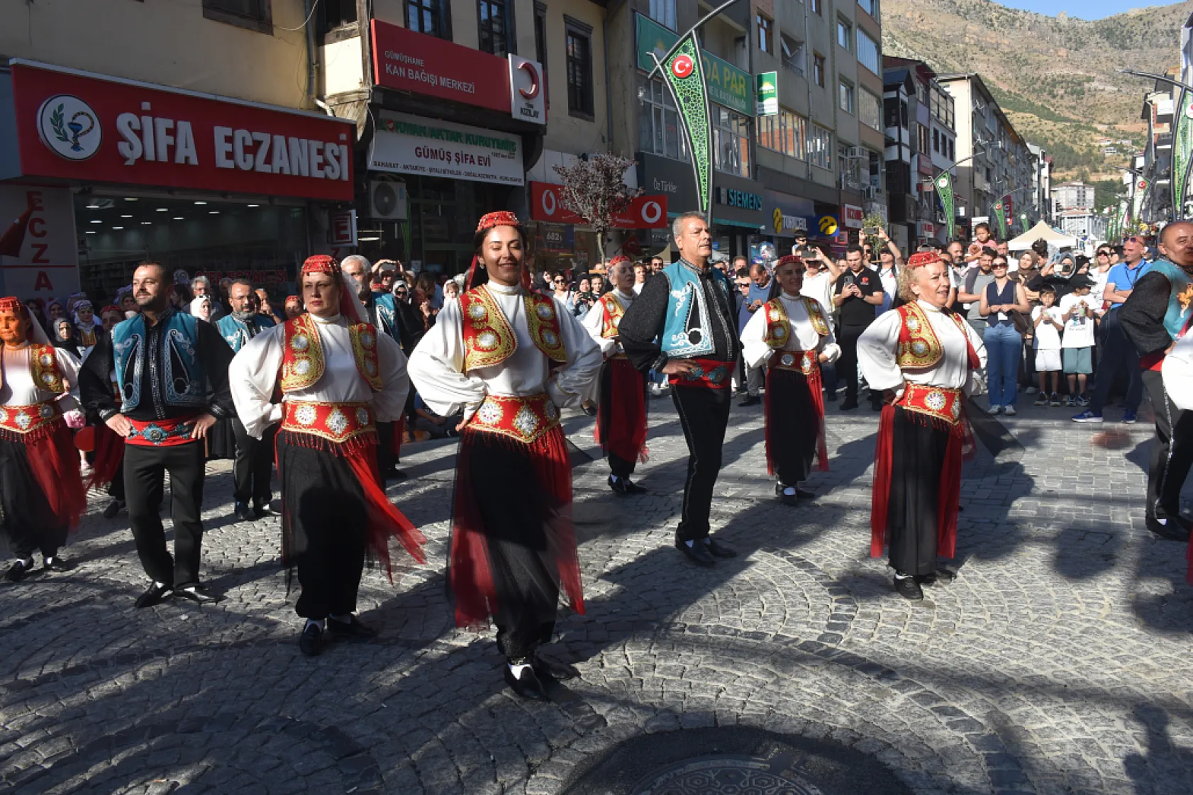 Gümüşhane'de '29. Uluslararası Kültür, Sanat ve Tanıtım Günleri' Coşkusu Başladı