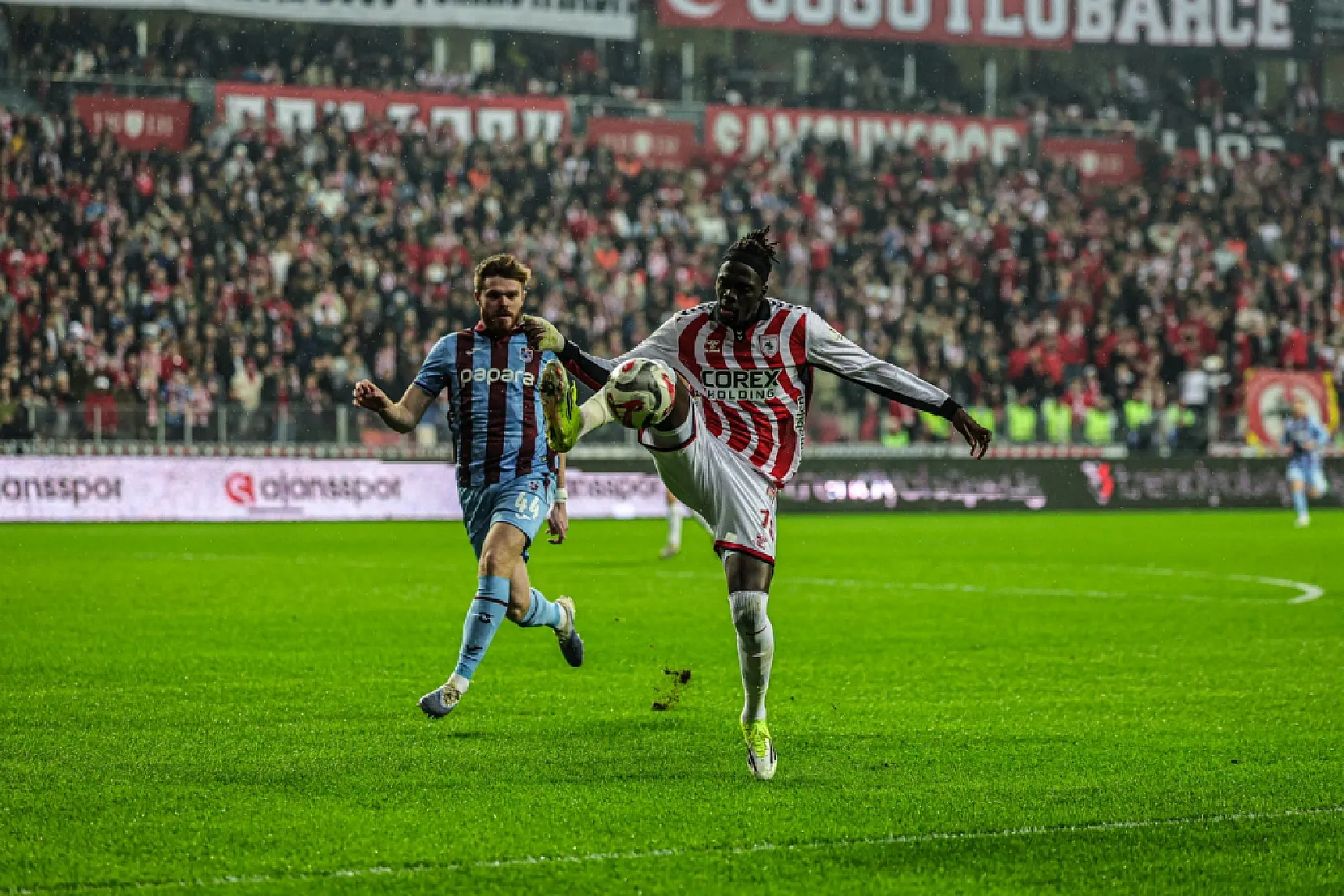 Karadeniz Derbisi Trabzonspor'un: 0-3