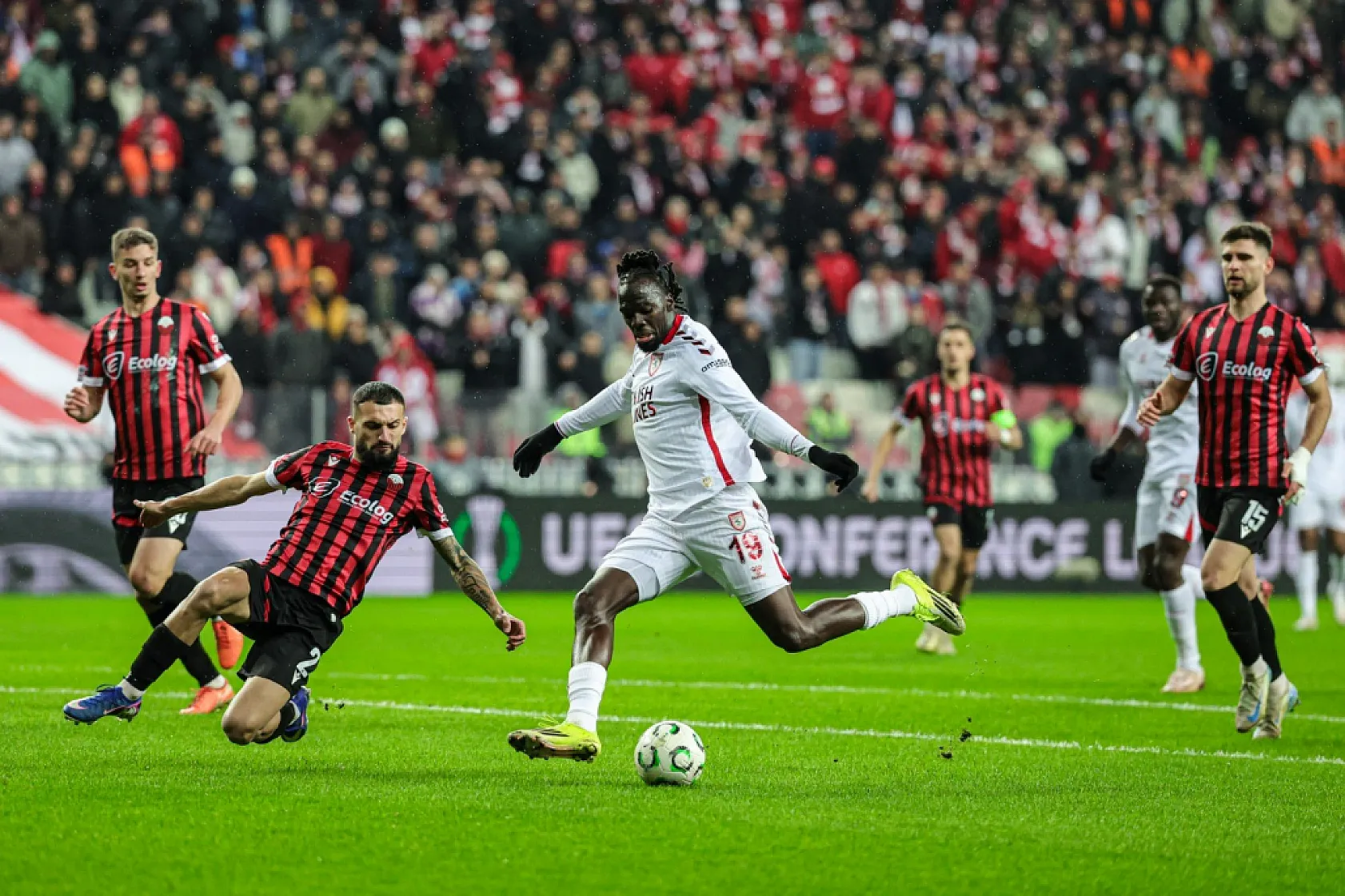 UEFA Konferans Ligi: Samsunspor: 0 - Shkendija: 0 (İlk yarı)