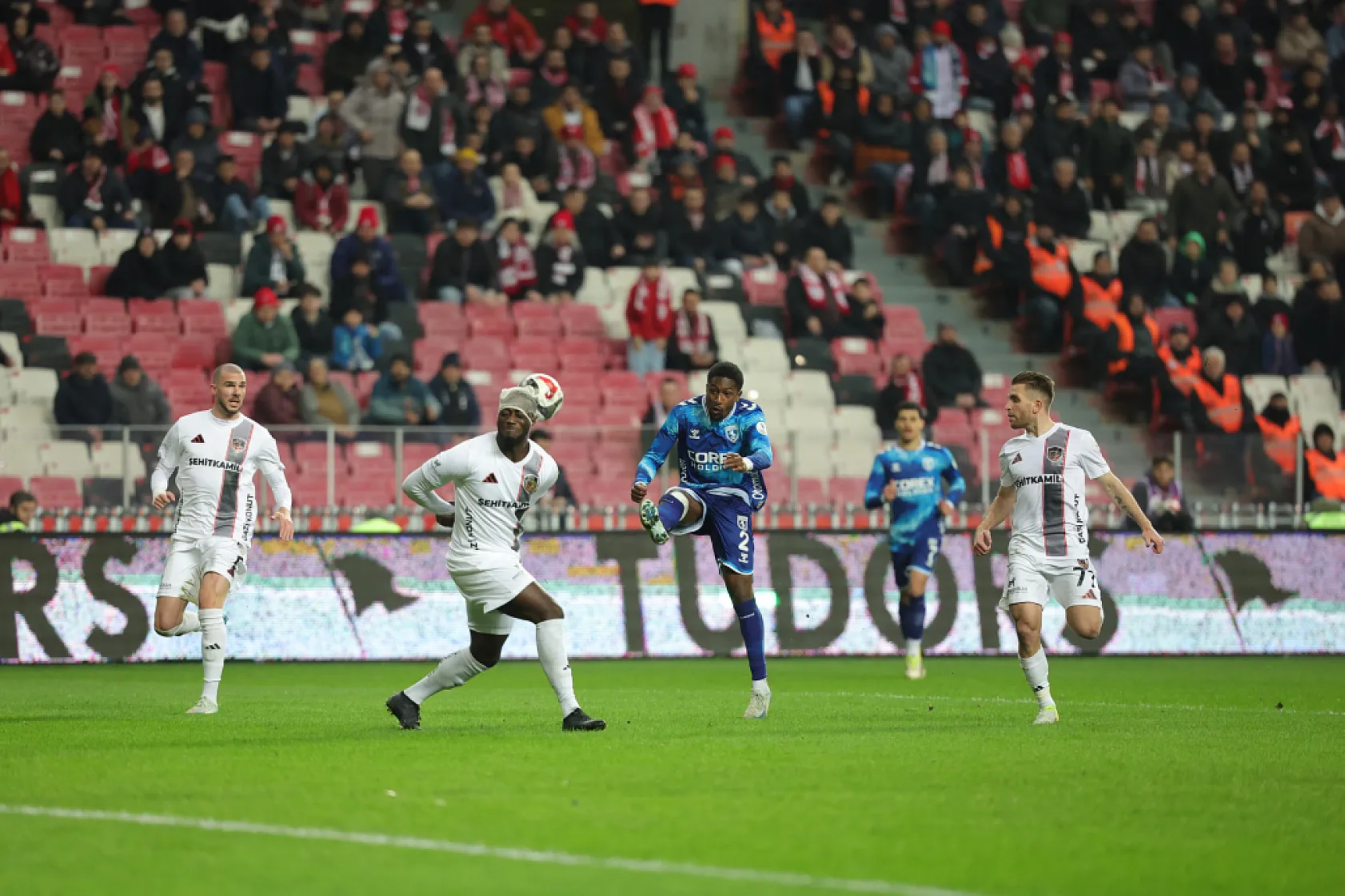 Samsunspor-Gaziantep FK Maçından Kareler