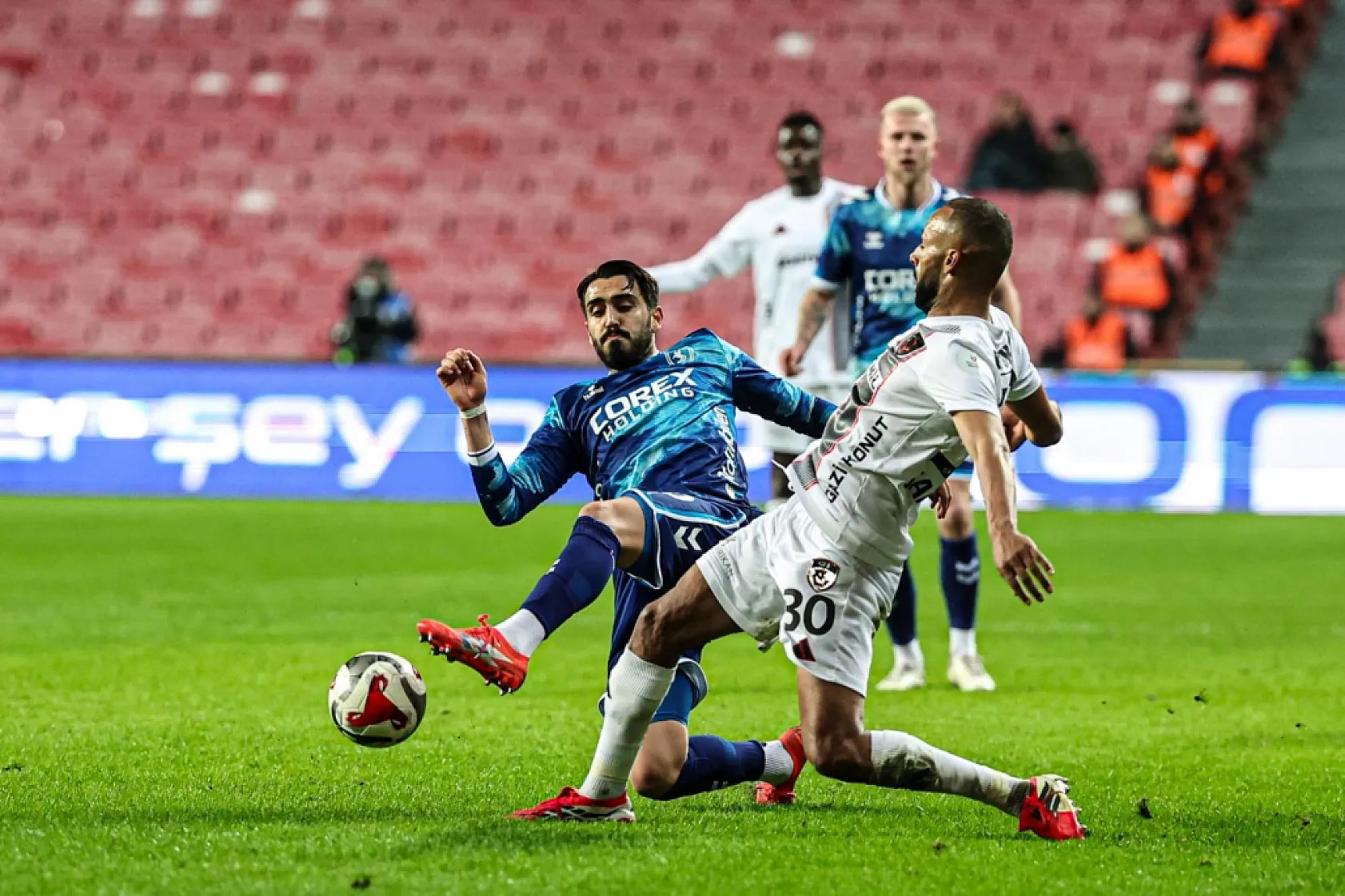 Samsunspor-Gaziantep FK Maçından Kareler