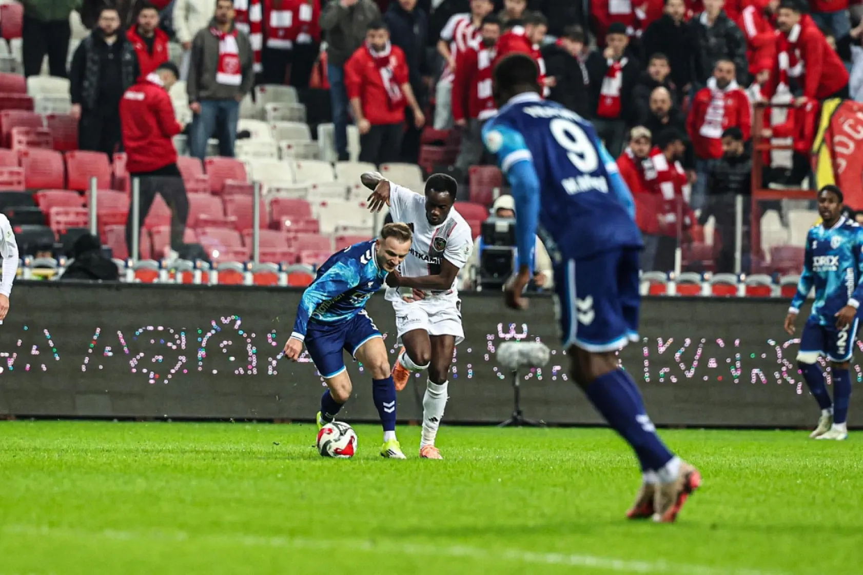 Samsunspor-Gaziantep FK Maçından Kareler