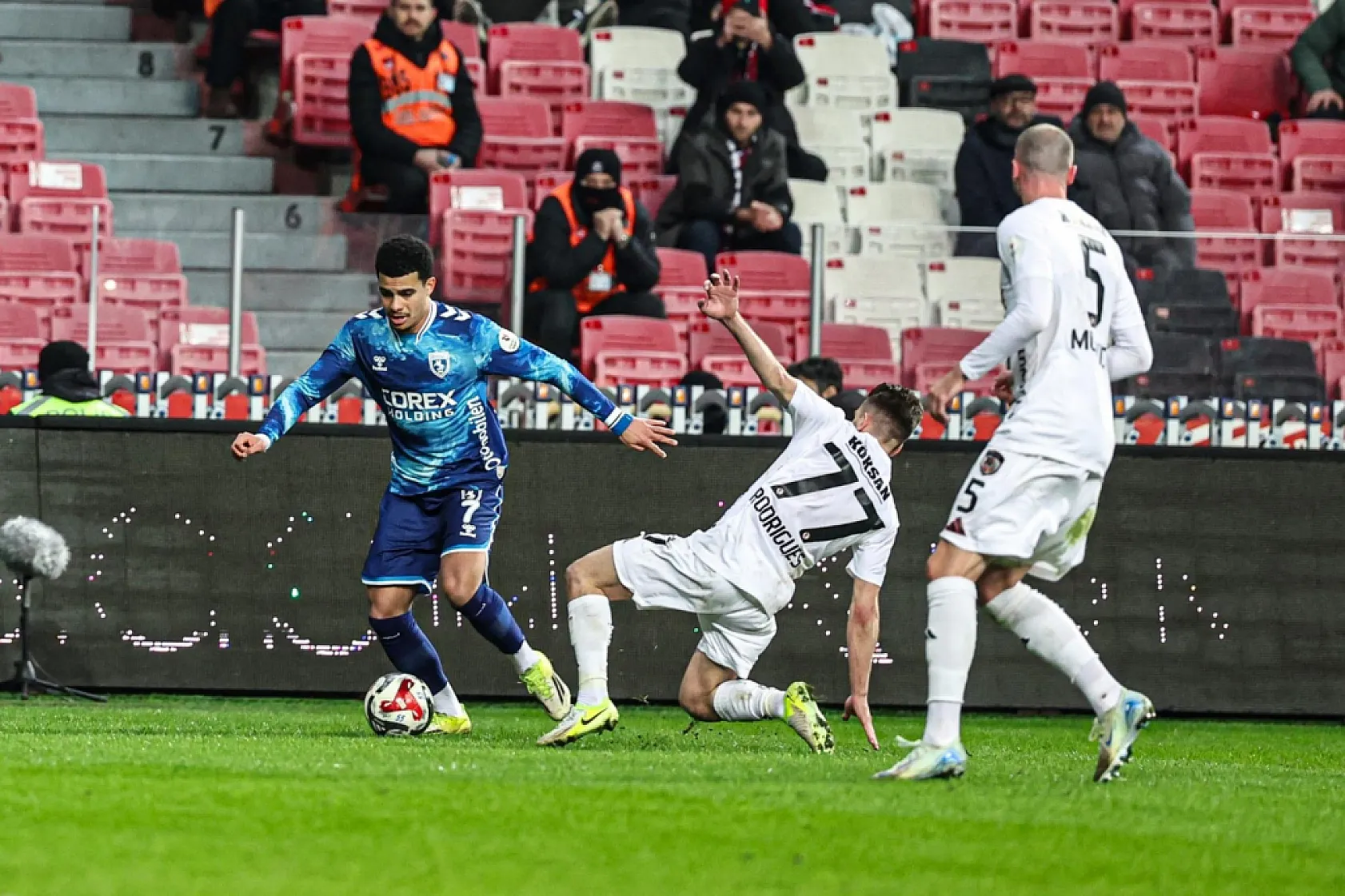 Samsunspor-Gaziantep FK Maçından Kareler