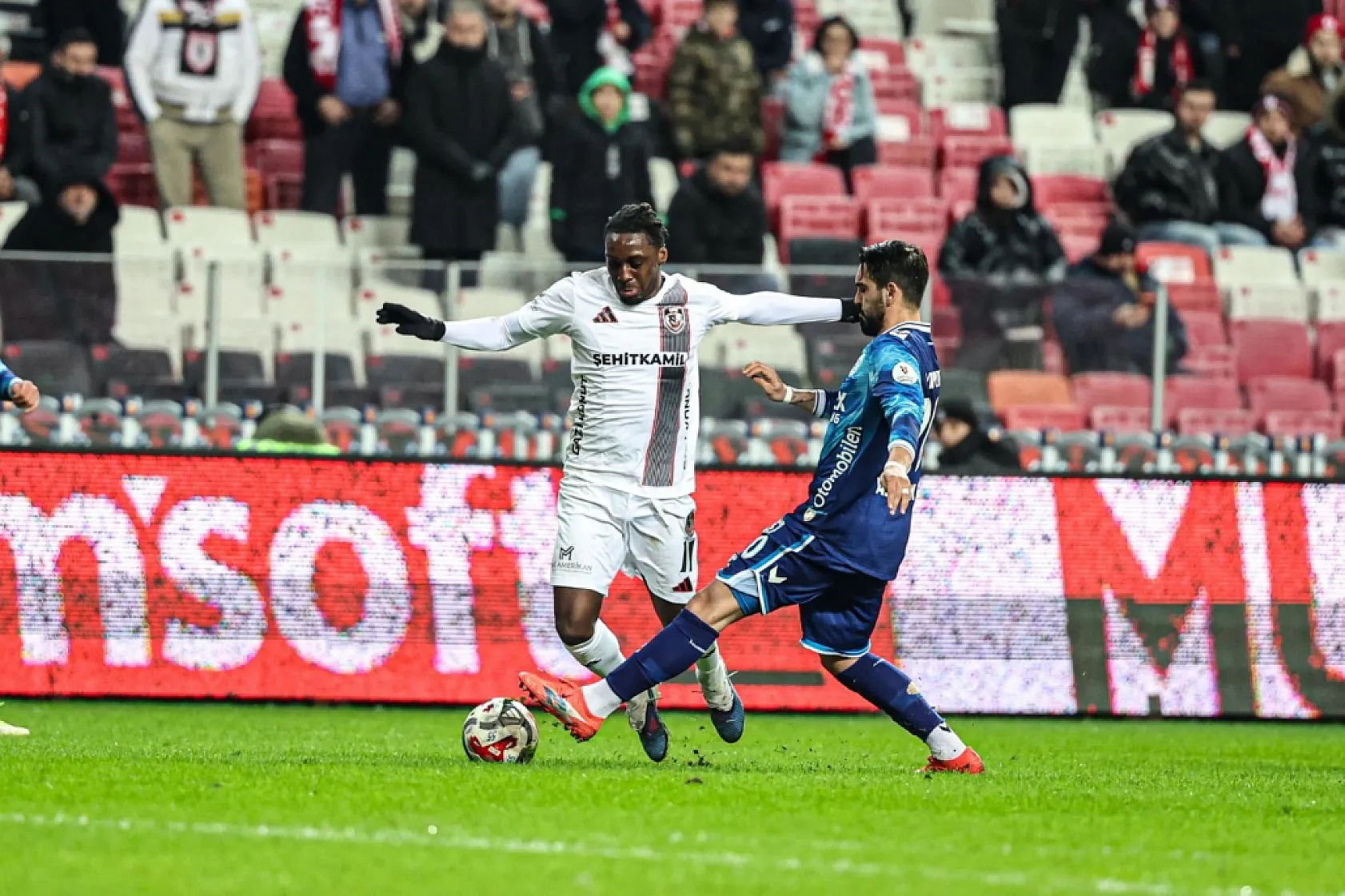 Samsunspor-Gaziantep FK Maçından Kareler