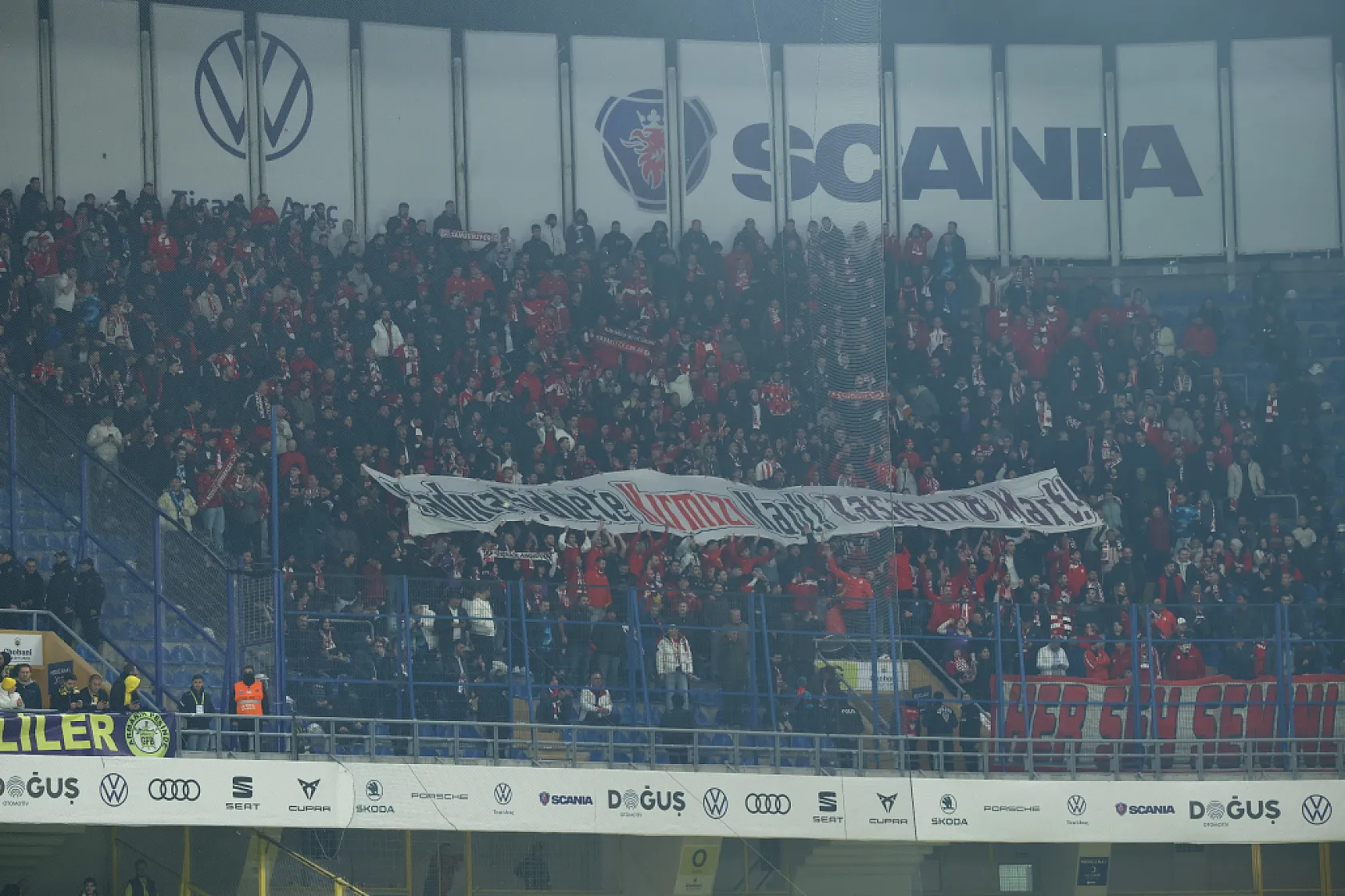 İlk yarı tamamlandı | Kadıköy'de gol düellosu! Samsunspor iki kez öne geçti