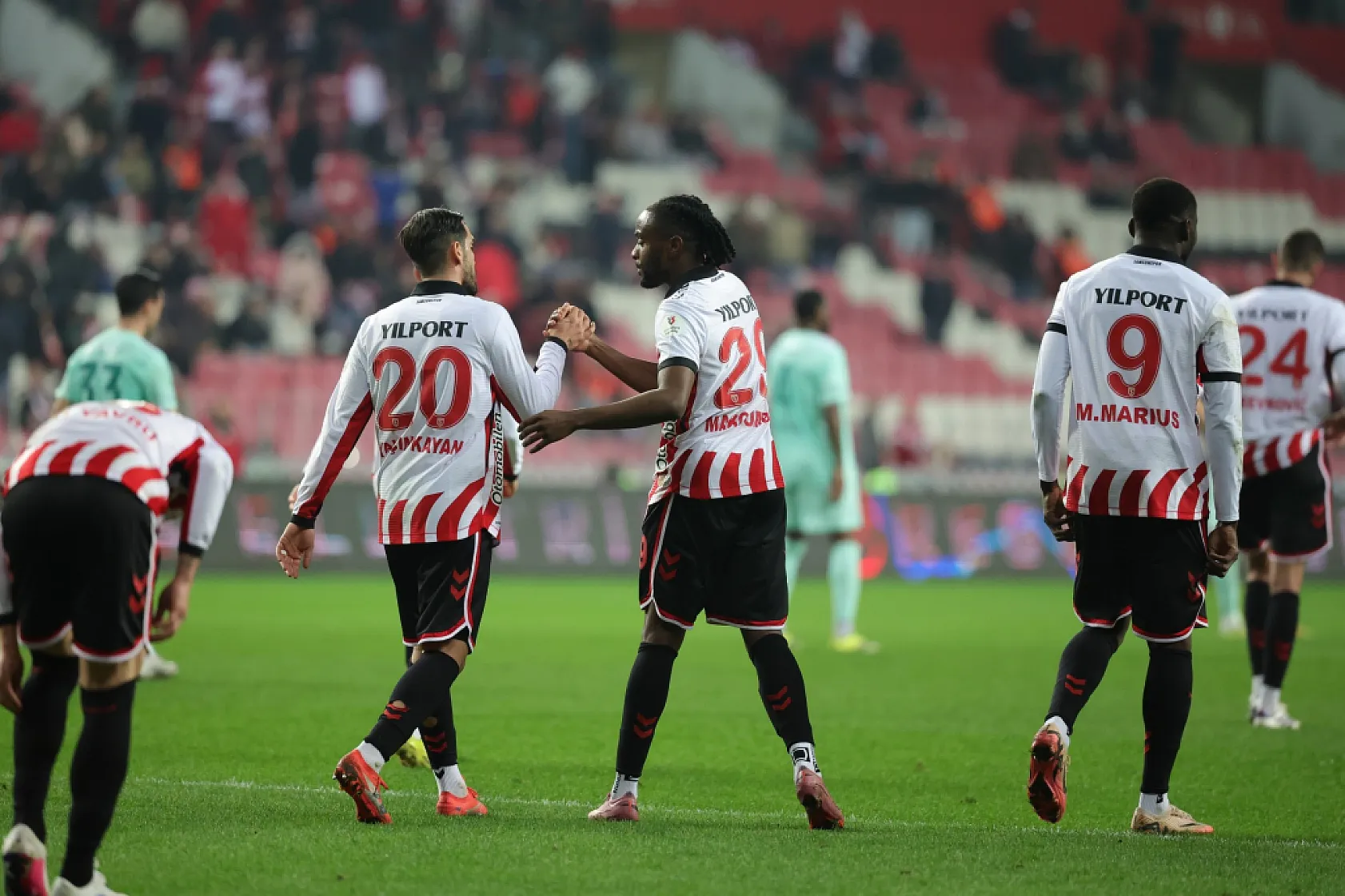 Samsunspor Nefes Kesti: Son Dakikada Gelen Zafer!
