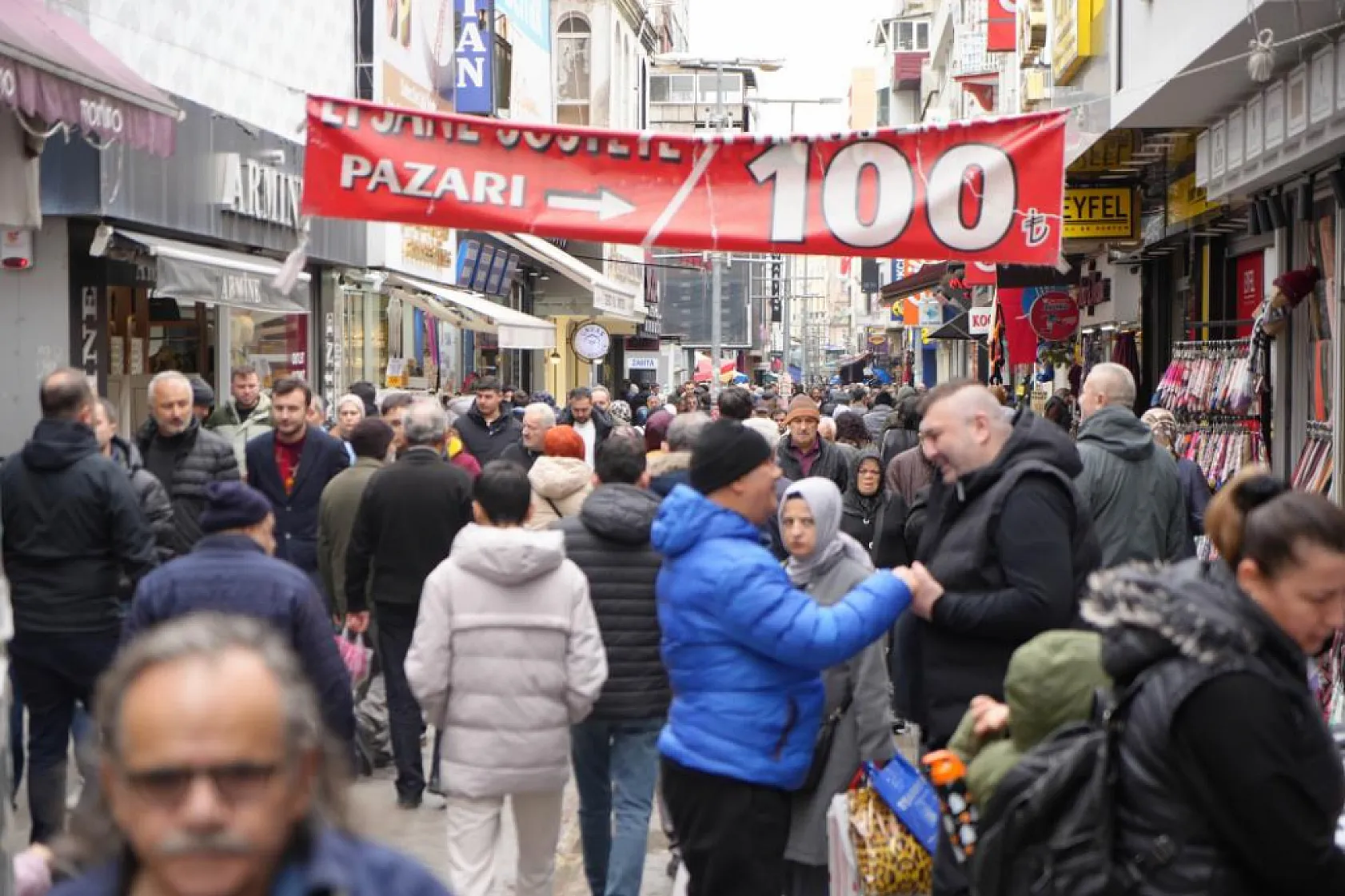 Bayram Öncesi Samsun'da Çarşı-Pazar Canlandı