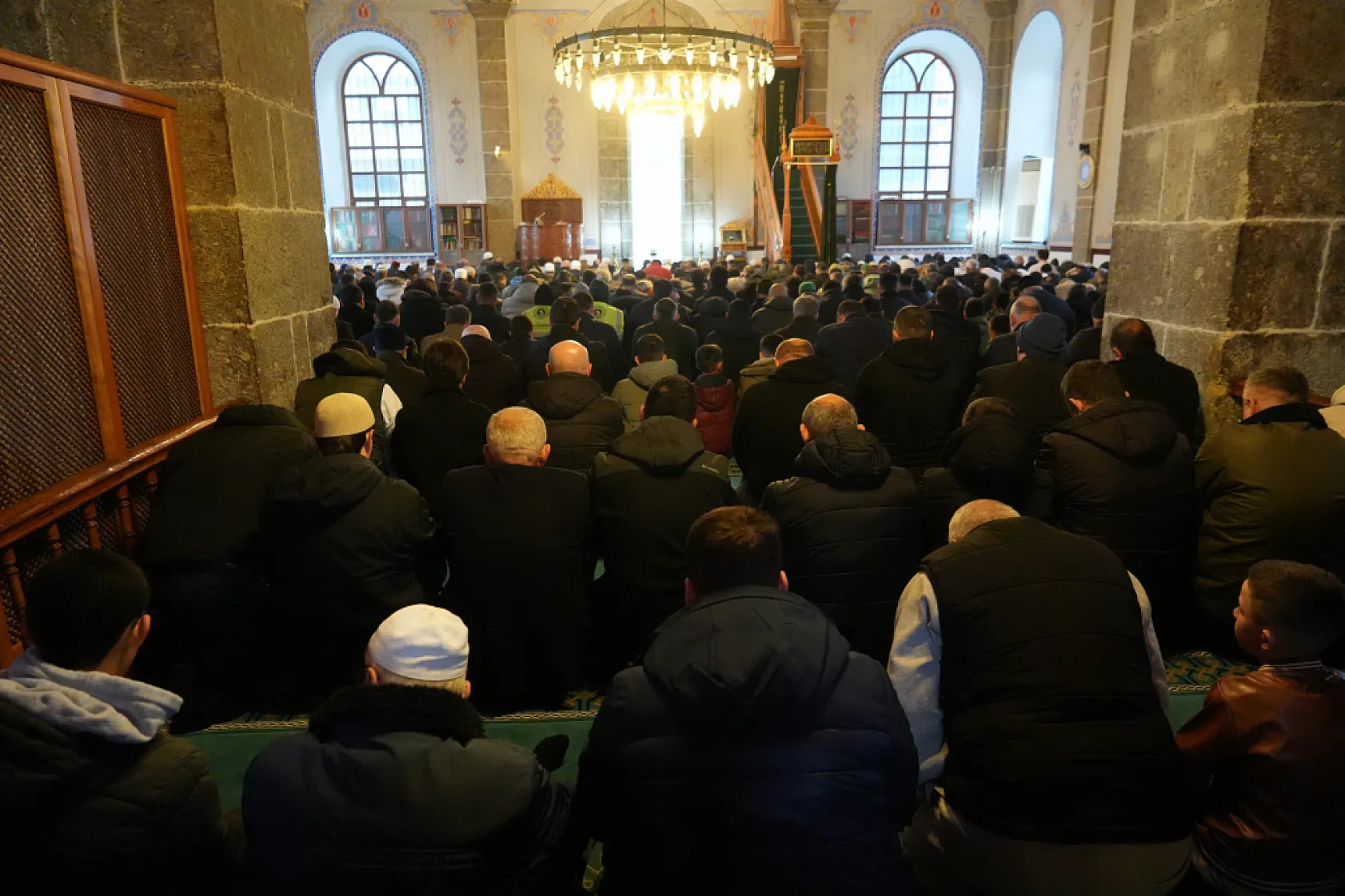 Samsun'da Bayram Namazı Coşkusu: Binlerce Kişi Saf Tuttu!