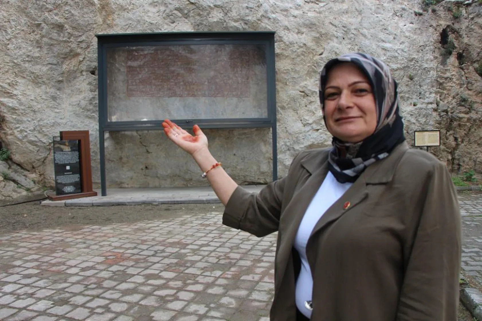 Amasya'da 600 Yıllık Kaya Vakfiyesi Yeniden Hayat Buldu
