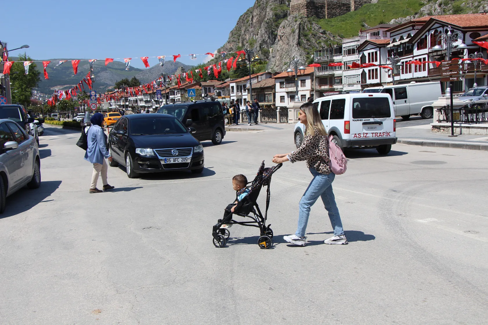 Trafiğin Dili Değişti: Kornasız Sokaklar, Yayaya Saygı