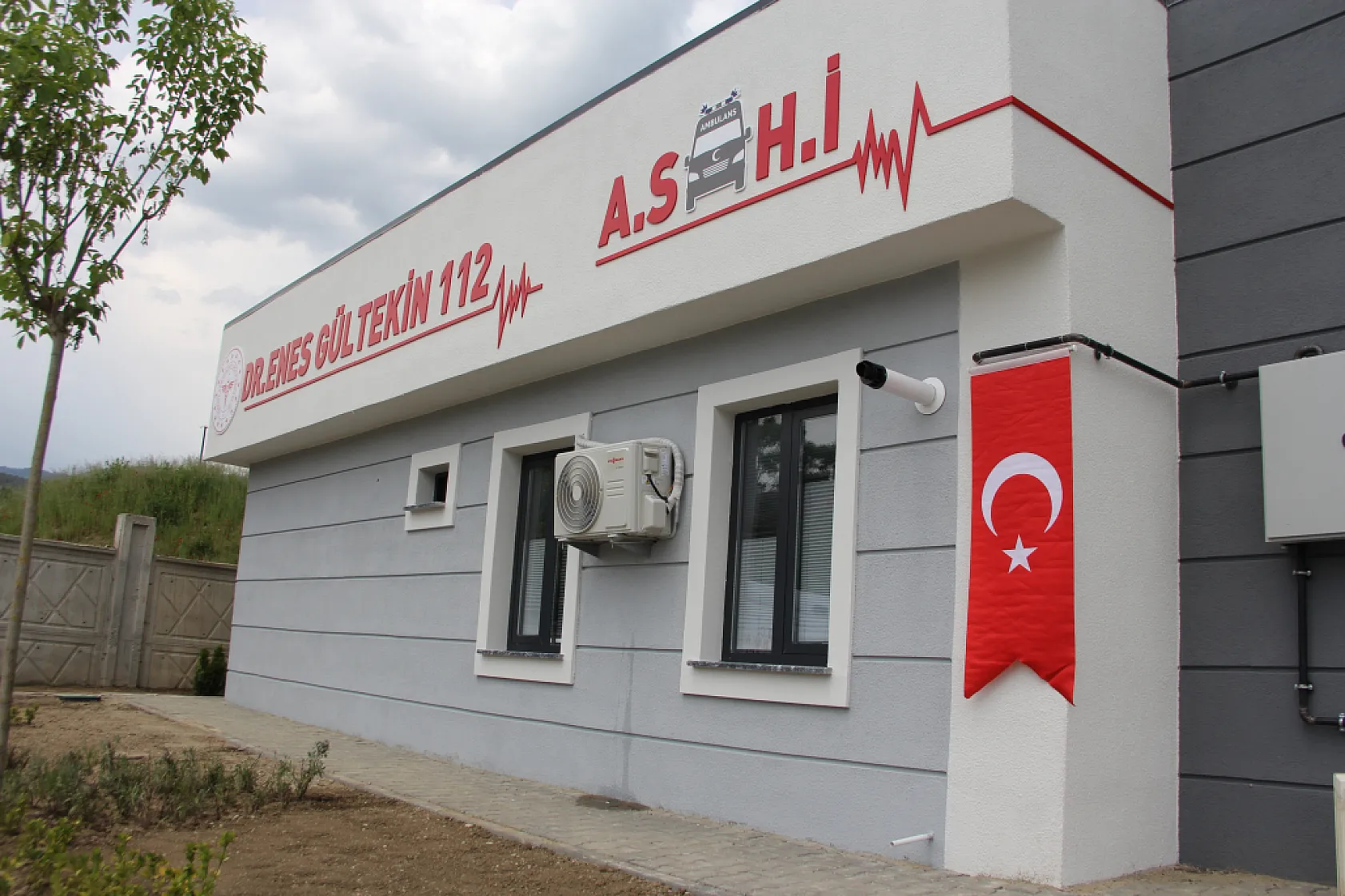 Bolu'da otel yangınında hayatını kaybedenlerin anısına anlamlı açılış