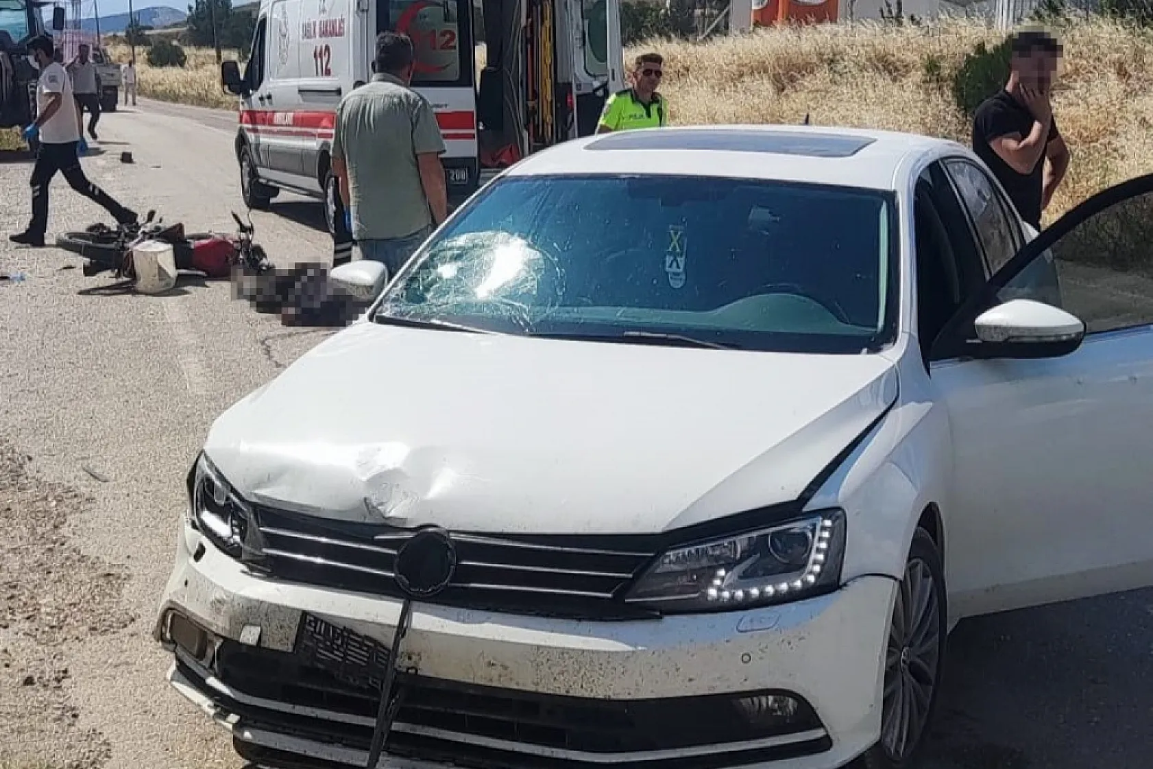 Amasya'da otomobil ile motosiklet çarpıştı: 65 yaşındaki sürücü yaşamını yitirdi