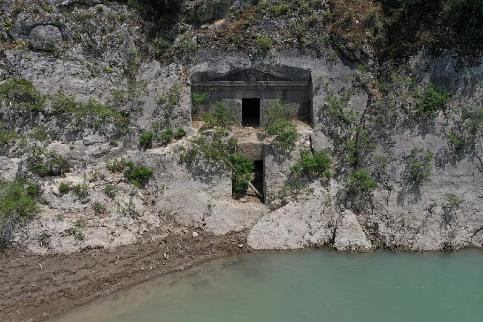 Arapapıştı Kanyonu, doğa ve tarihin iç içe geçtiği rotalar arasında öne çıkıyor