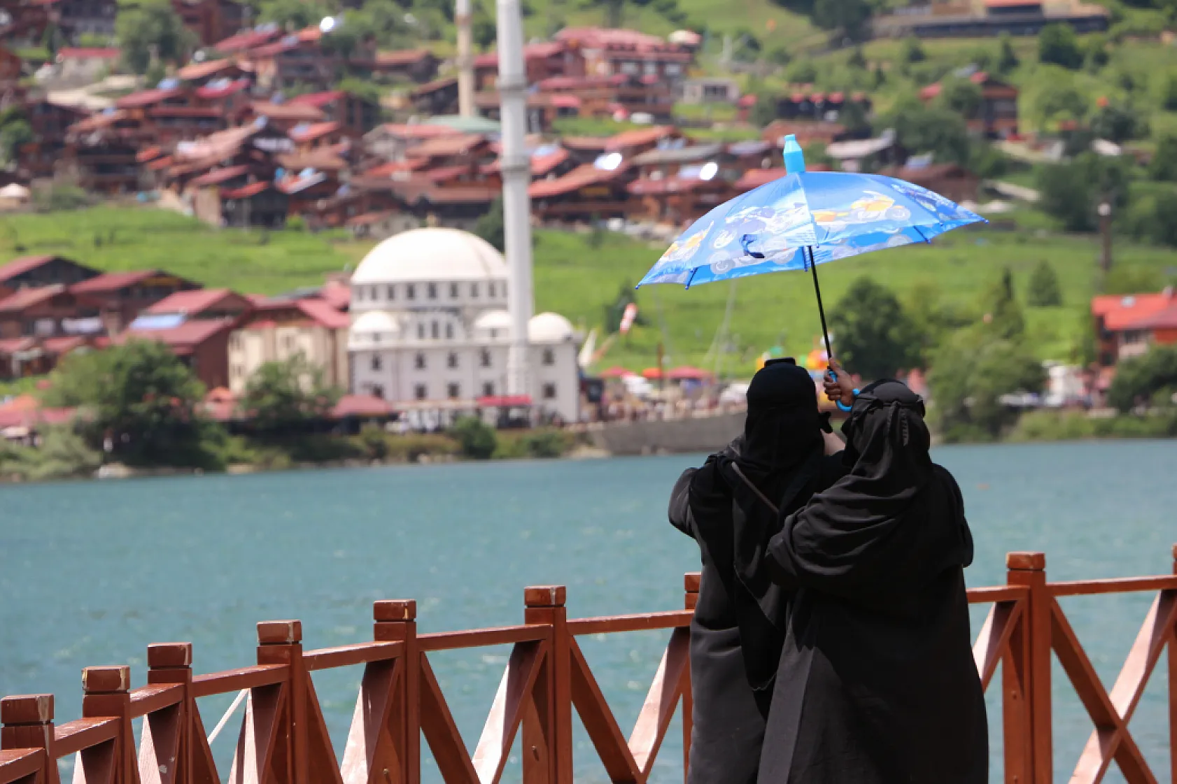 Uzungöl'de turizm sezonu temmuzla birlikte hareketlendi