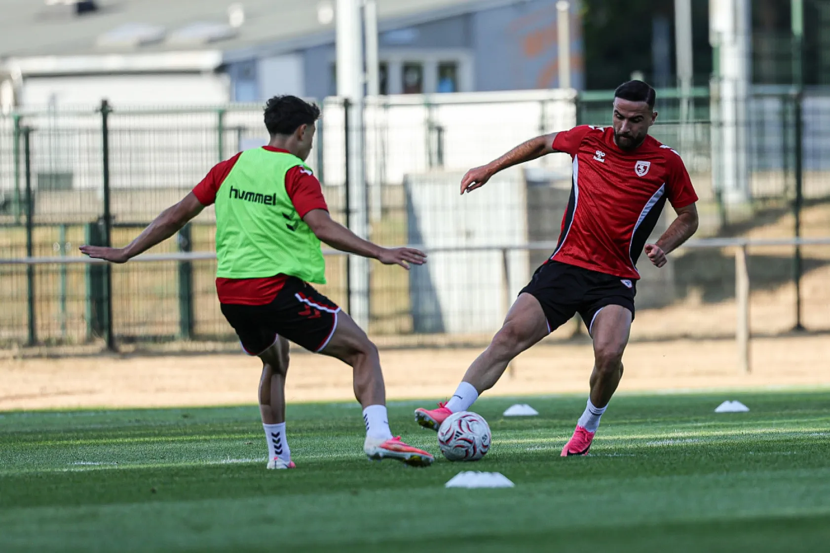 Samsunspor, Hollanda kampında ilk antrenmanına çıktı
