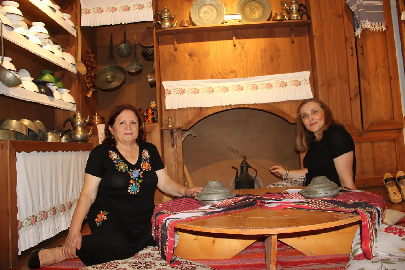 40 yıllık hayalini kitre bebeklerle müzeye taşıdı