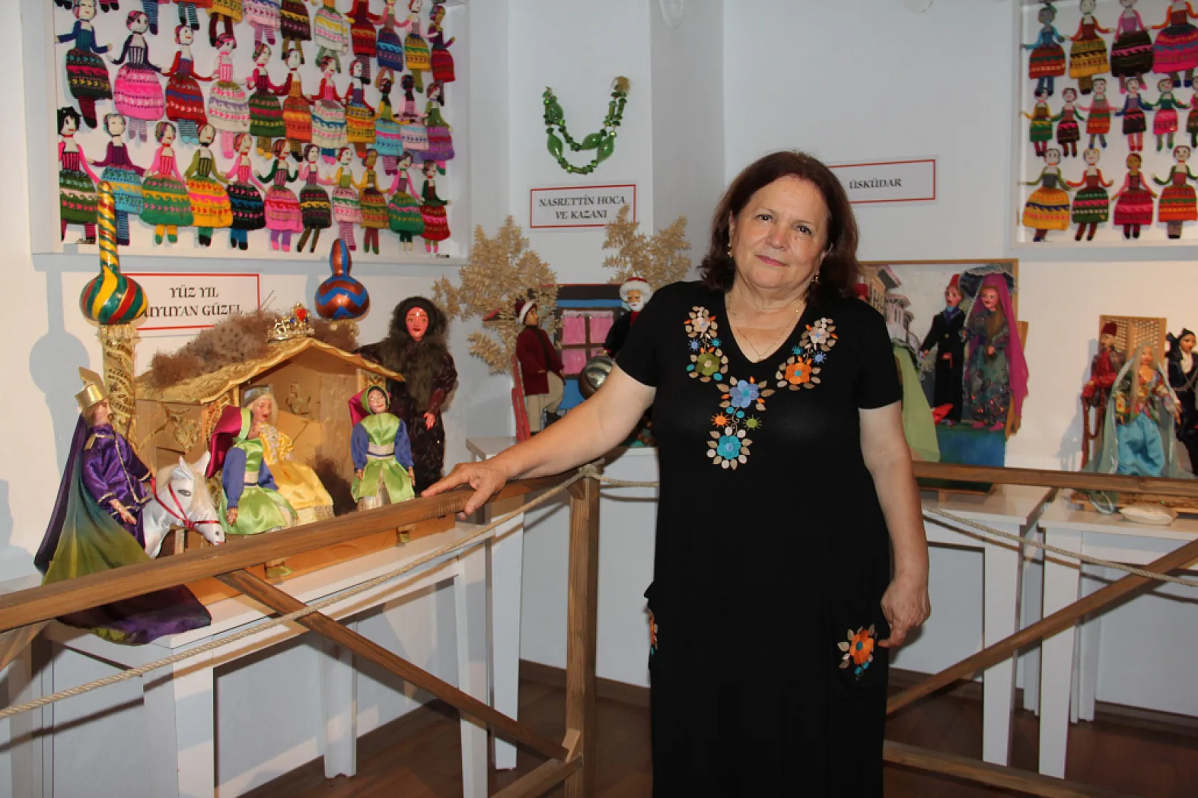 40 yıllık hayalini kitre bebeklerle müzeye taşıdı