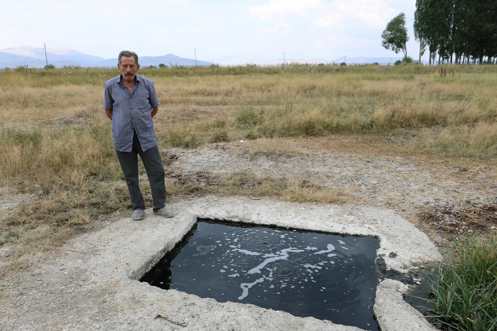 Erzurum'da 50 yıllık kuyudan çıkan su merak uyandırıyor