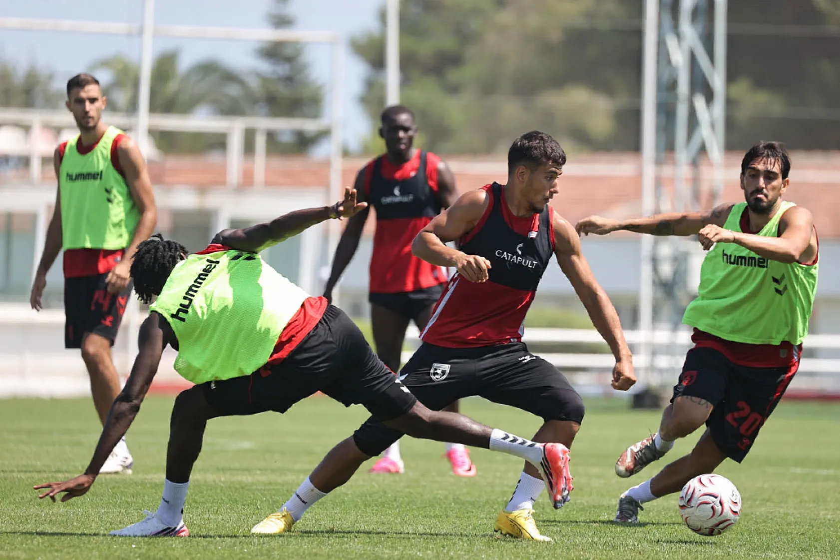 Samsunspor'da Rizespor mesaisi sürüyor