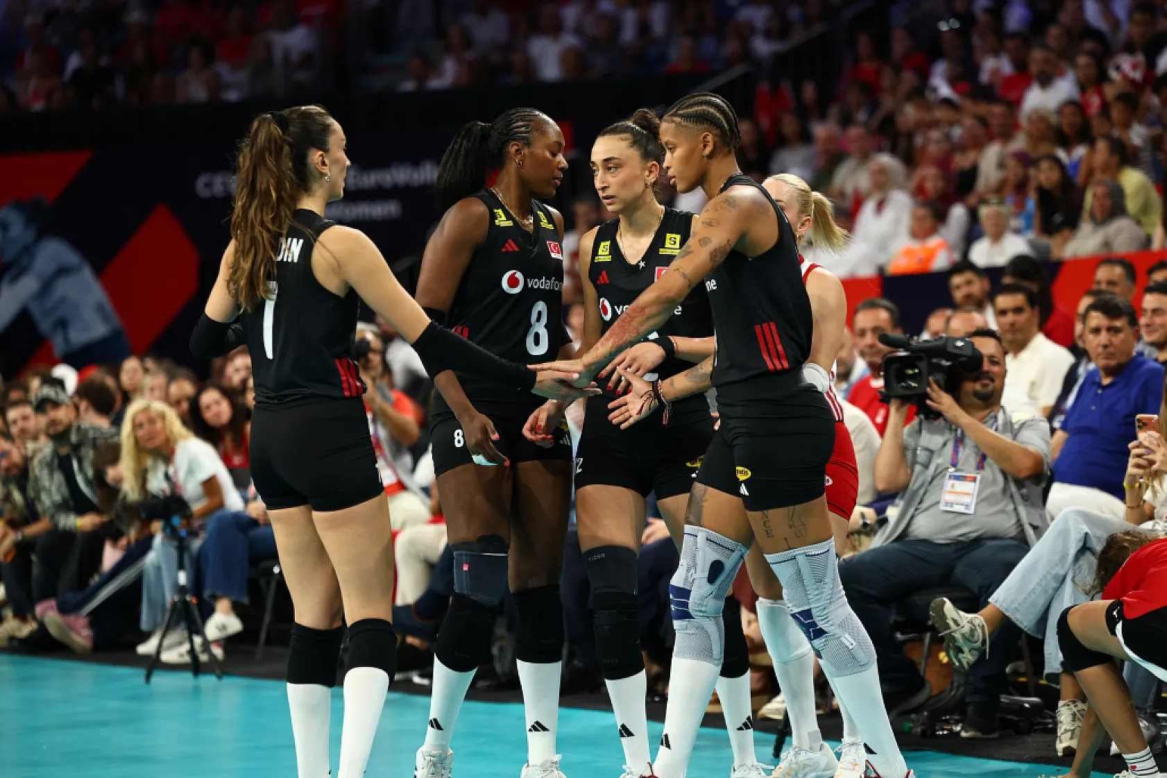 Filenin Sultanları durdurulamıyor Slovenya'yı 3-1 devirip 2'de 2 yaptık!