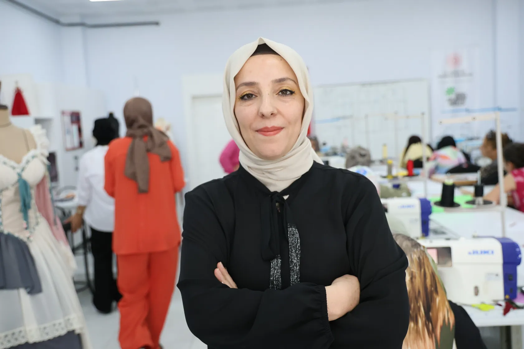 Farklı mesleklerden kadınların ortak hedefi moda