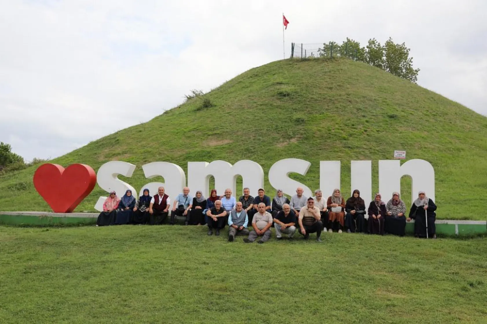 Samsun'un çınarları 'Büyüklerimizle Kamp'ta buluştu: Hem tatil hem keşif