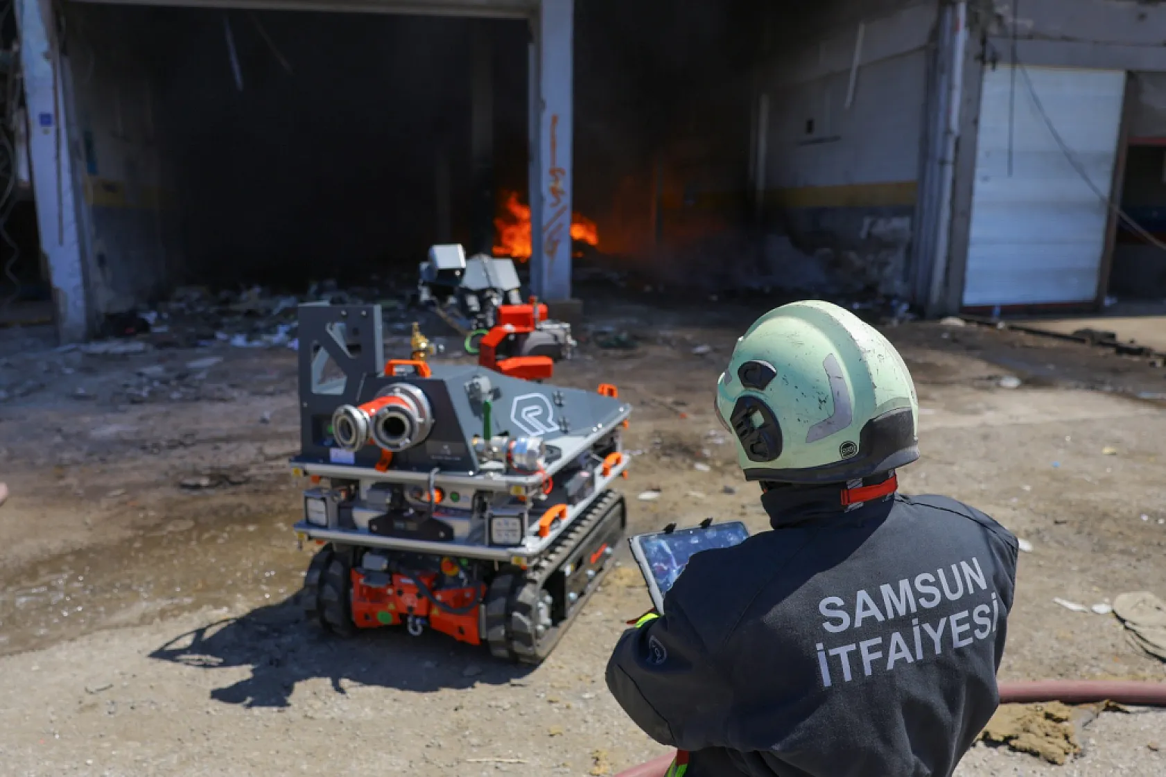 Samsun Büyükşehir İtfaiyesi 9 ayda 8 binden fazla olaya müdahale etti