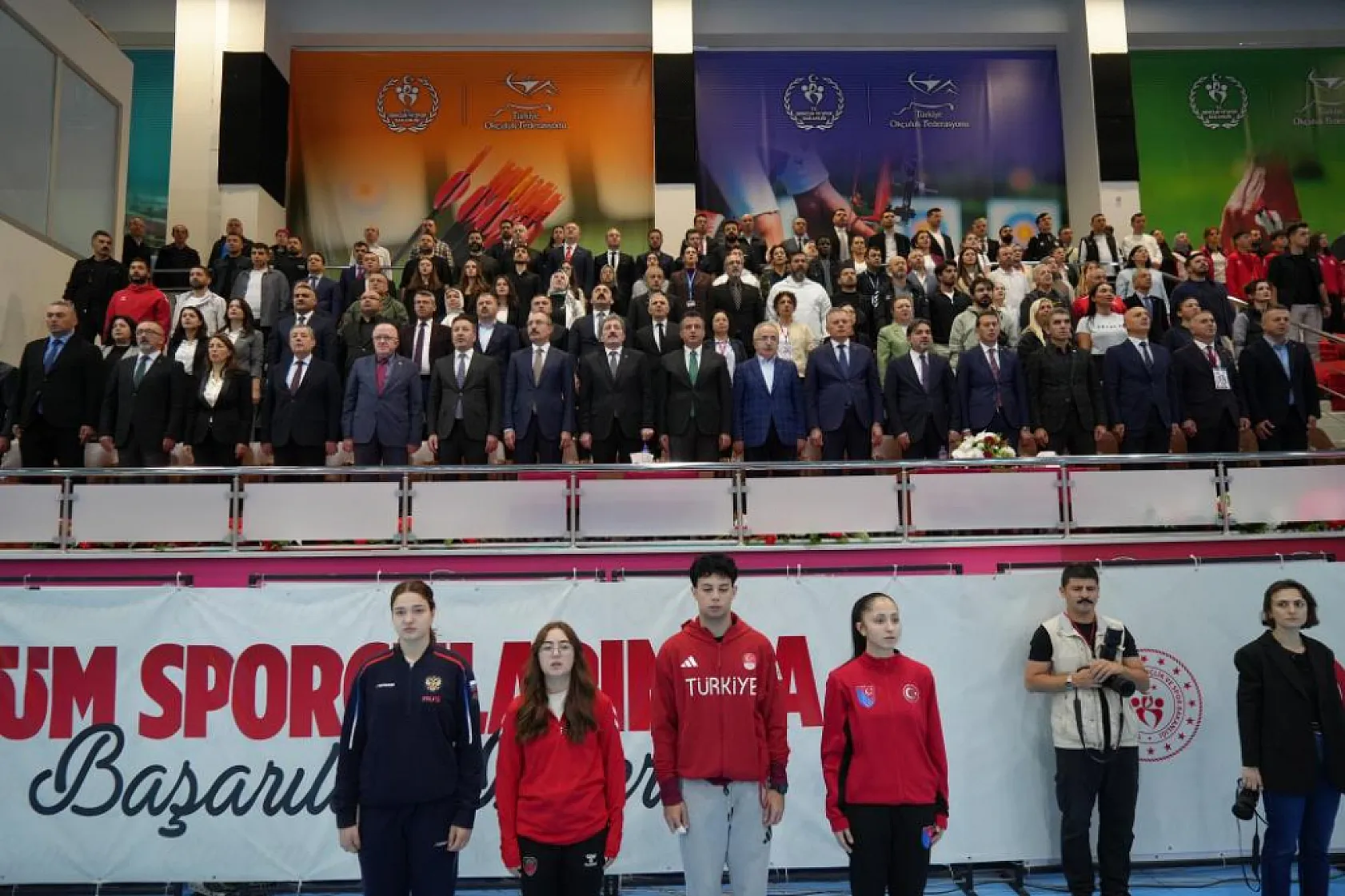 Samsun'da dünya eskrim buluşması: 52 ülkeden 606 sporcu piste çıktı