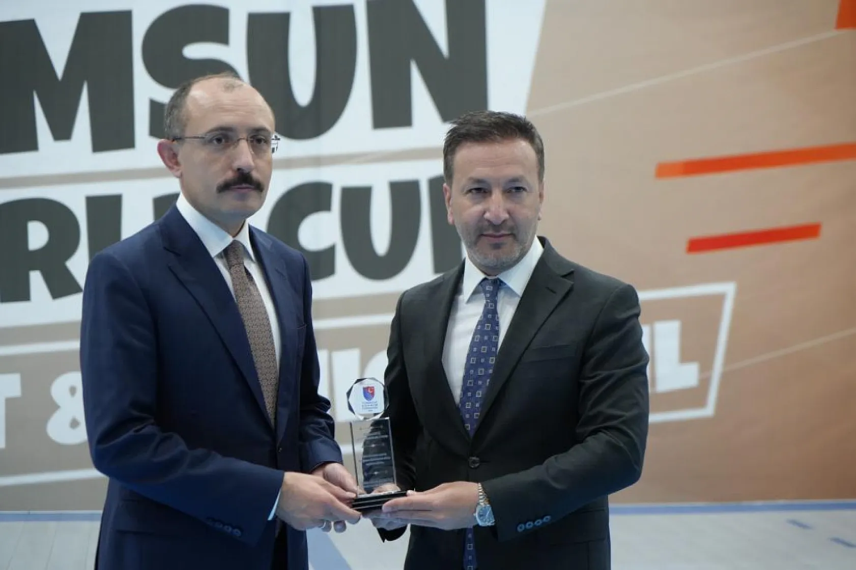 Samsun'da dünya eskrim buluşması: 52 ülkeden 606 sporcu piste çıktı