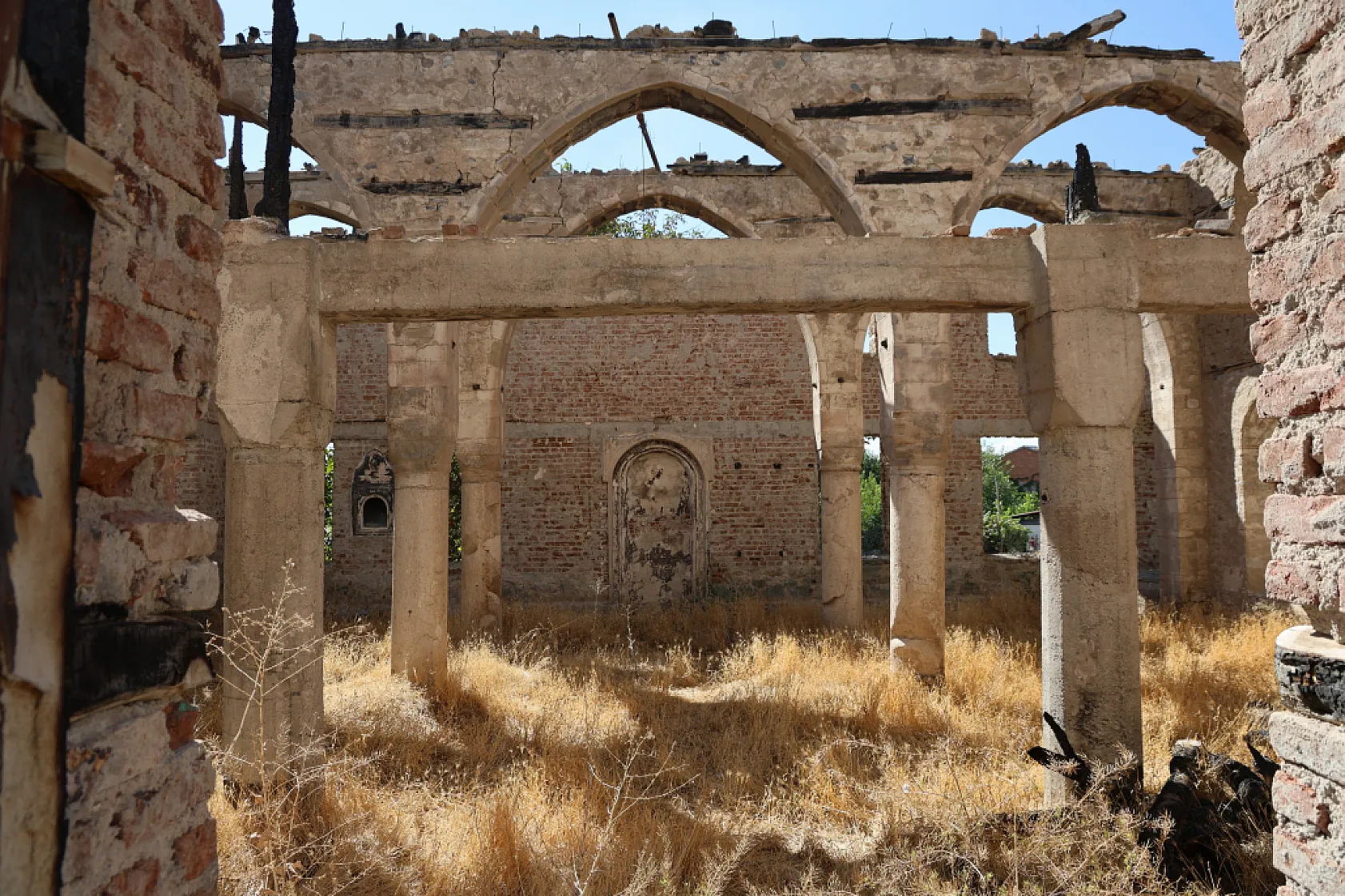 300 yıllık cami 6 yıldır restorasyon bekliyor