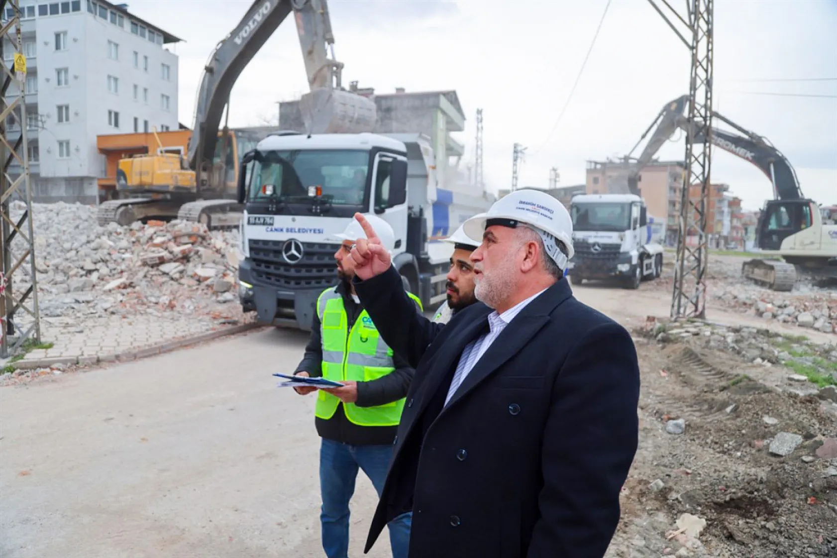 Canik'te Tarihi Dönüşüm Sürüyor: İlk Etapta 656 Konut Yapılacak