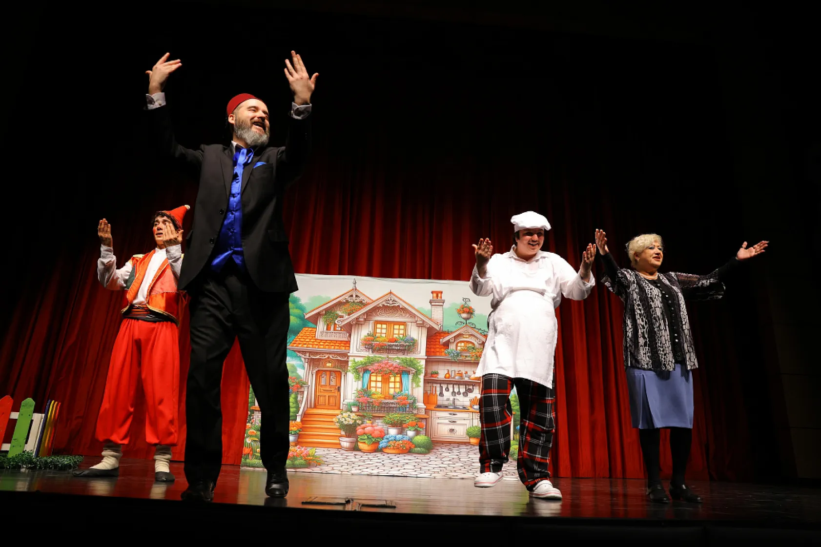 Samsun'da 8. Uluslararası Tiyatro Festivali başladı
