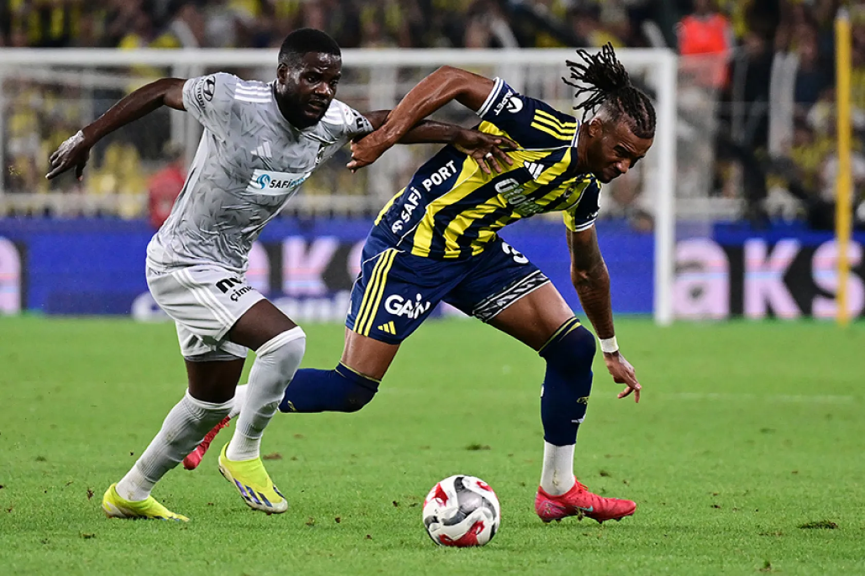 Fenerbahçe Kocaelispor'u 3-1'le Geçti: İlk 3 Puan 3 Golle Geldi