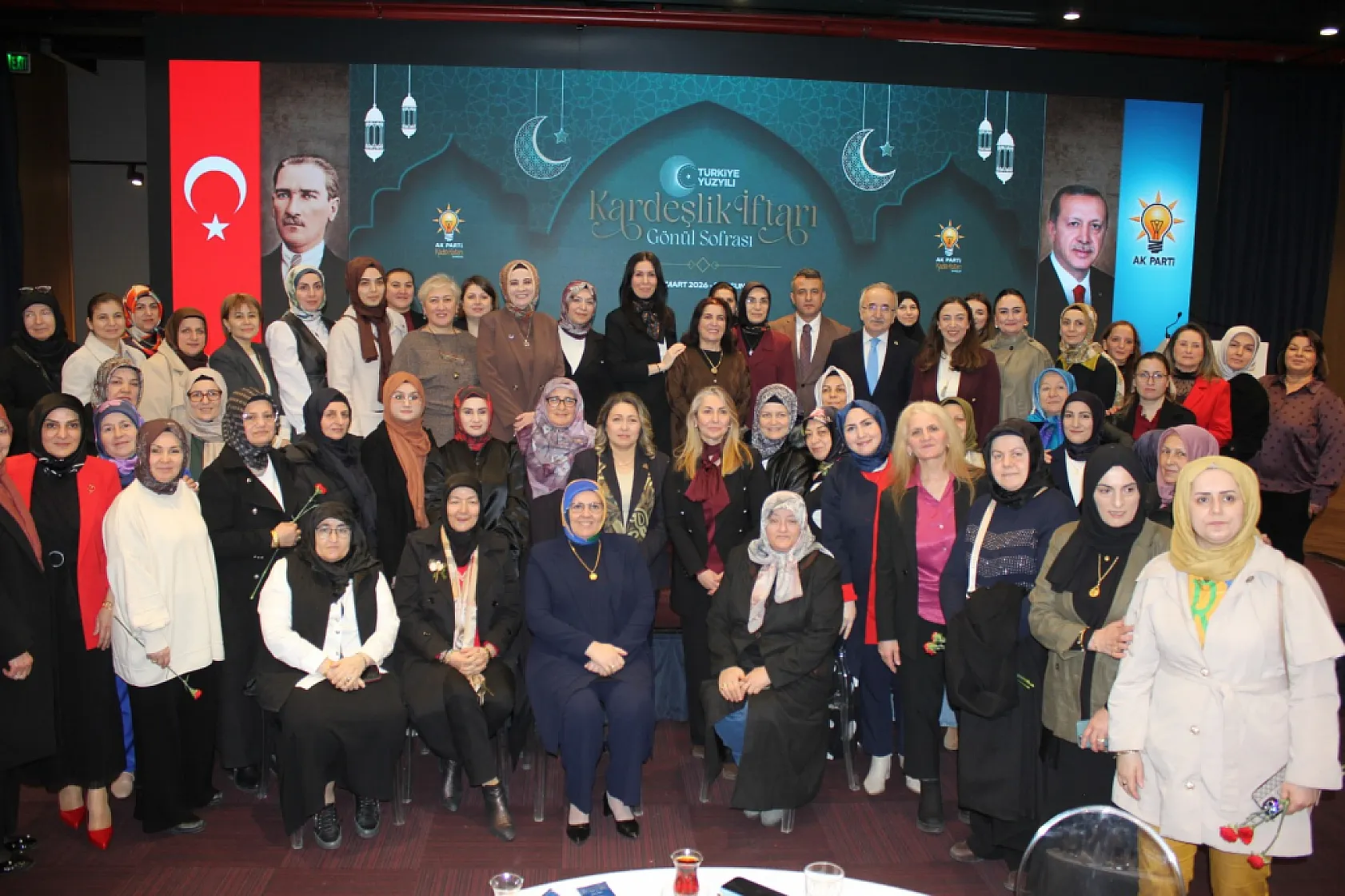 AK Parti Samsun'da Kadınlar Günü iftarında buluştu