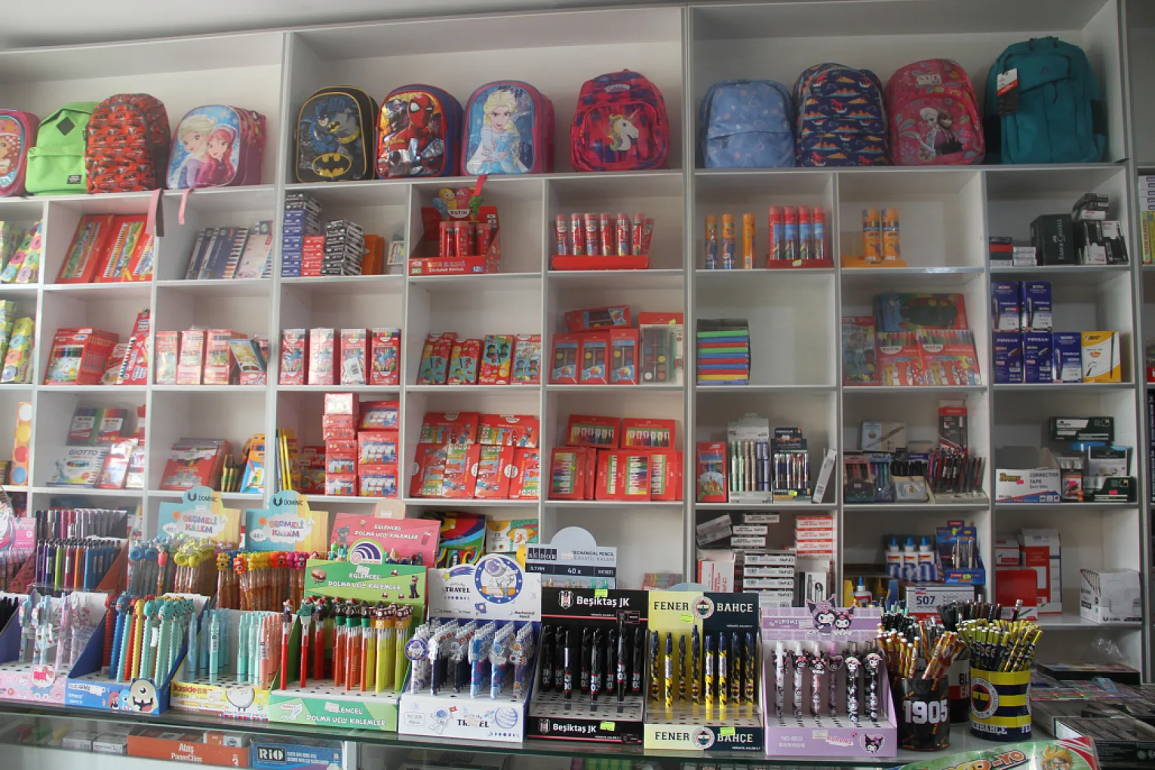 Adem Ünyeli, 'Büyük marketler kırtasiyeciyi zorluyor'