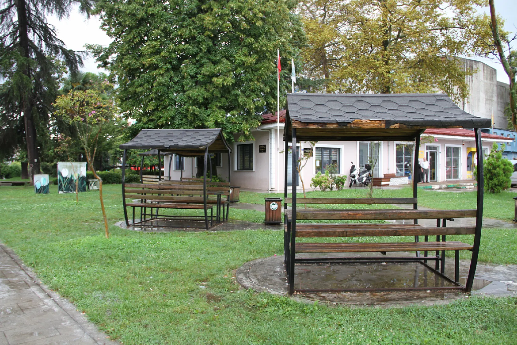 Samsun Çarşamba'da sabah mesaisi yağmurla başladı