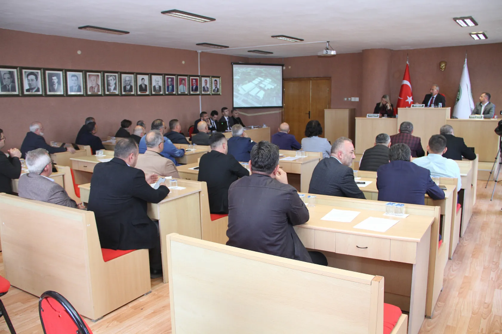 Hüseyin Dündar: 'Altyapı çalışmaları planlı ve koordineli yürütülmüyor'