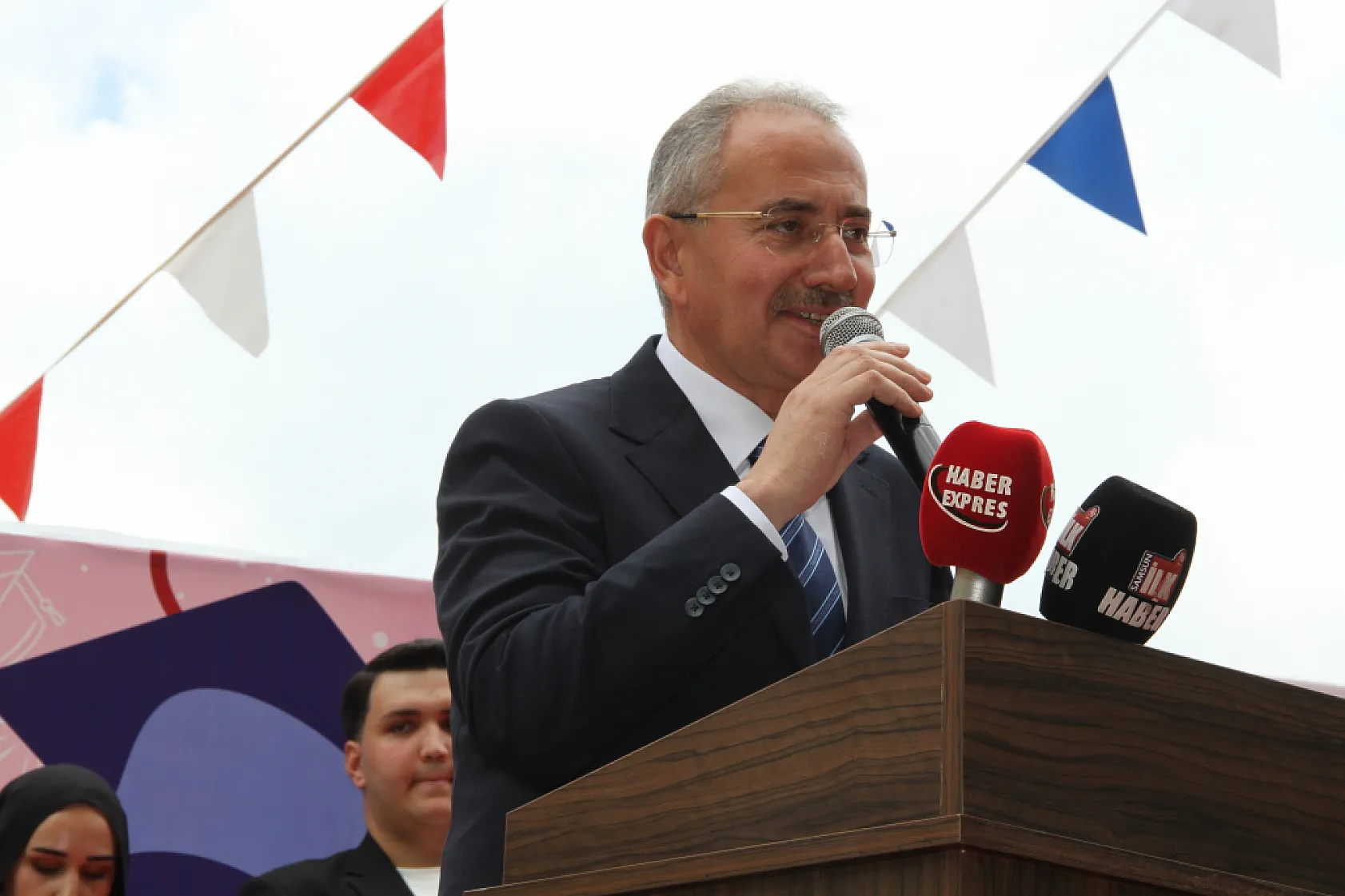 OMÜ'de 2025-2026 Akademik Yılı Mezuniyet Töreni Gerçekleştirildi