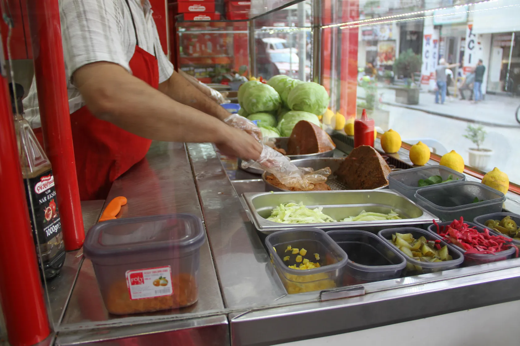 Adıyamanlı Çiğköftecim'den 10'uncu Saniye Kampanyası